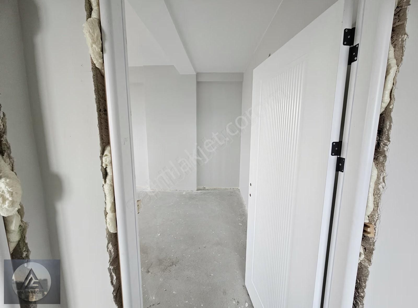 Altınova Merkez'de Uygun Fiyata Satılık 3+1 Sıfır Daireler - Görsel 5