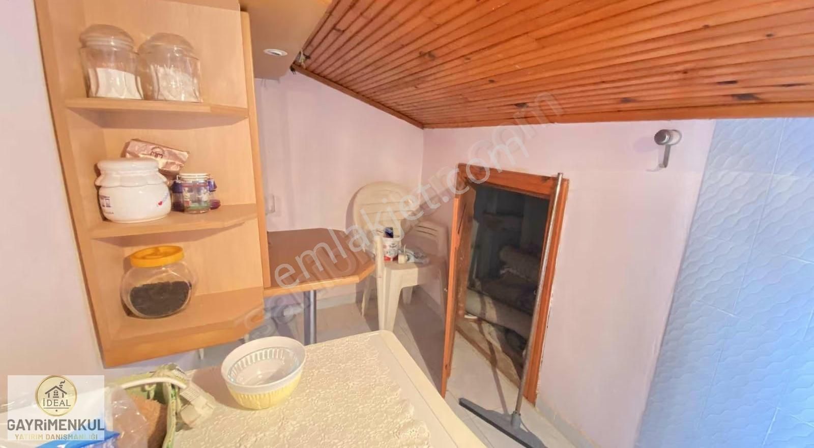 Klasiss Mevkii Deniz Manzaralı Müstakil Satılık Villa - Görsel 19