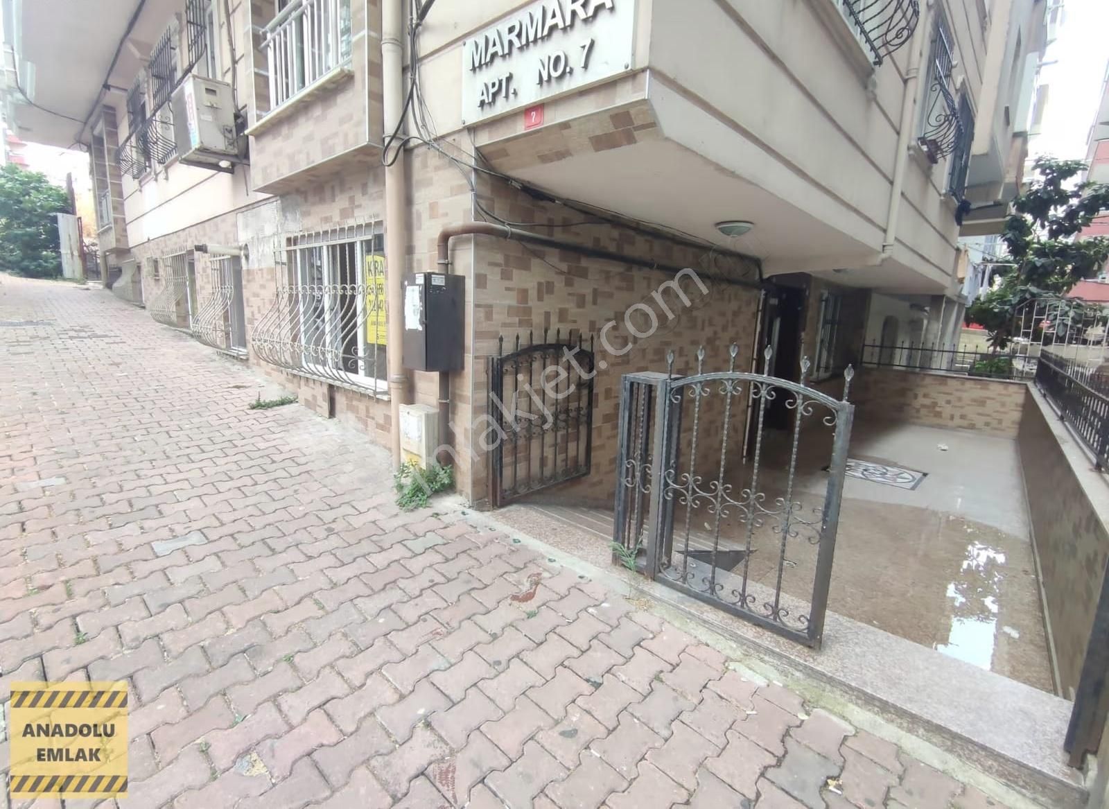 Yeni Binadan Satılık Düz Giriş Daire İskanlı - Görsel 15