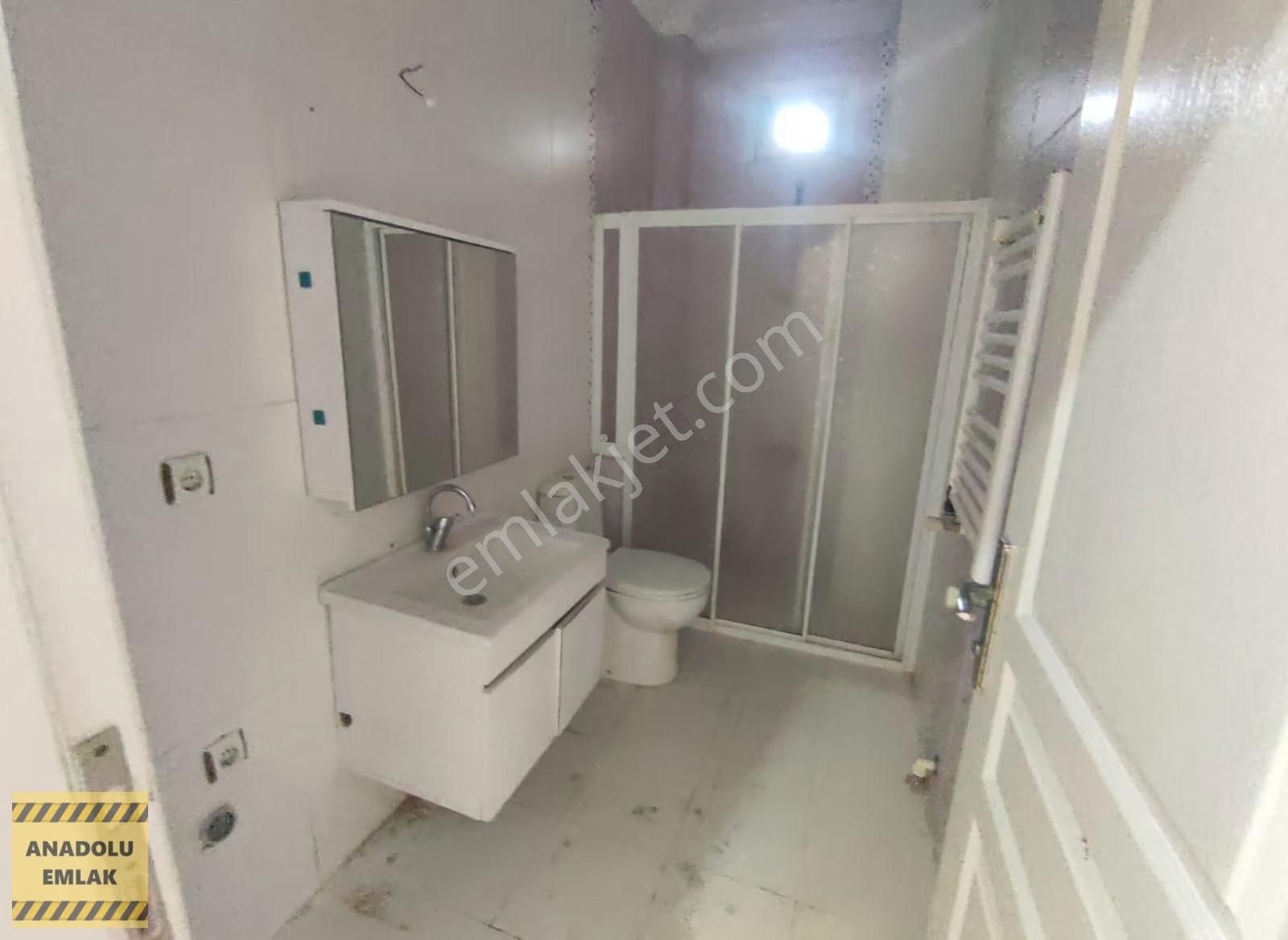 Yeni Binadan Satılık Düz Giriş Daire İskanlı - Görsel 2