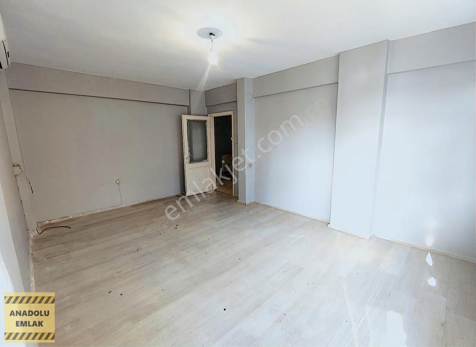 Cadde Üzeri Satılık 2+1 2.kat Daire Asansörlü Kredili (kiracılı) - Görsel 16