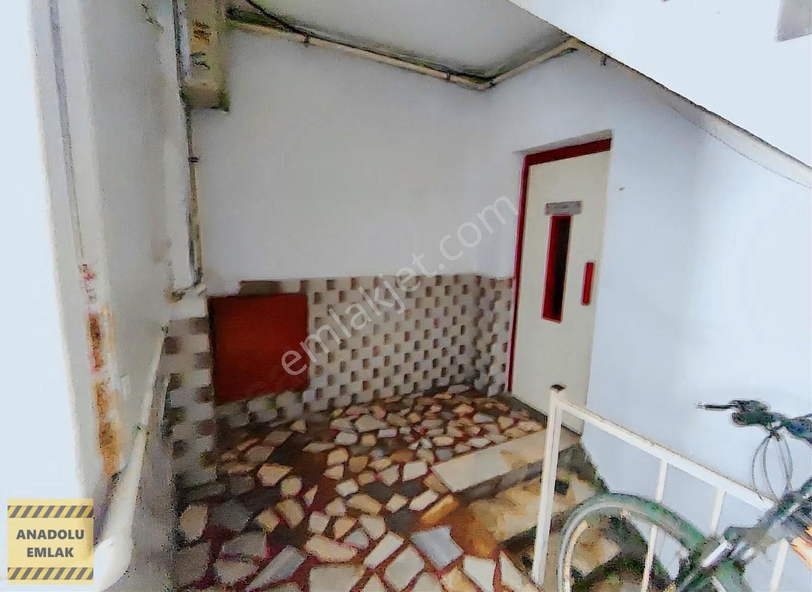 Cadde Üzeri Satılık 2+1 2.kat Daire Asansörlü Kredili (kiracılı) - Görsel 8