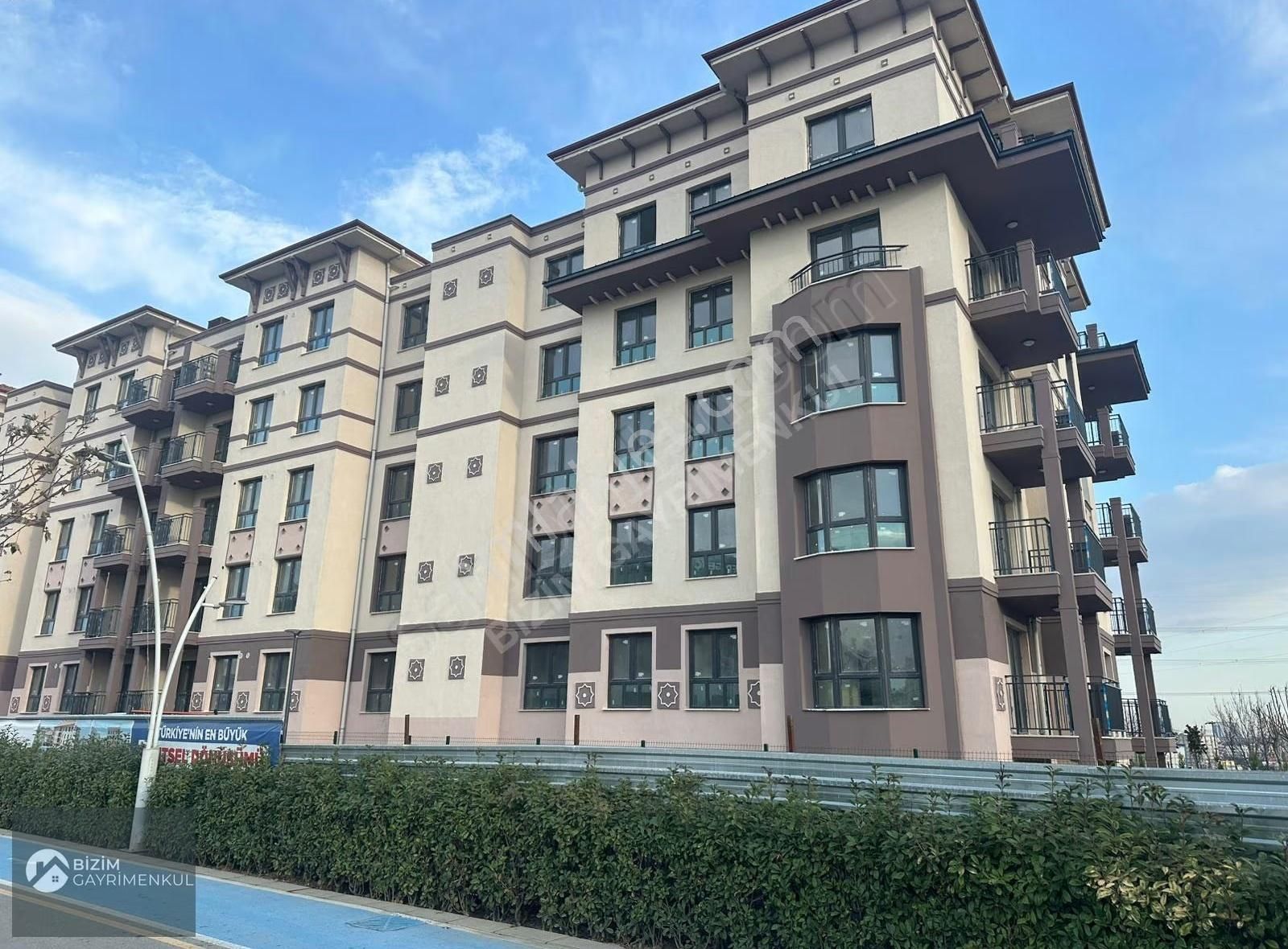 Millet Bahçesi Manzaralı 2+1 Zemin Kat 95 M2 Satılık Daire - Görsel 10