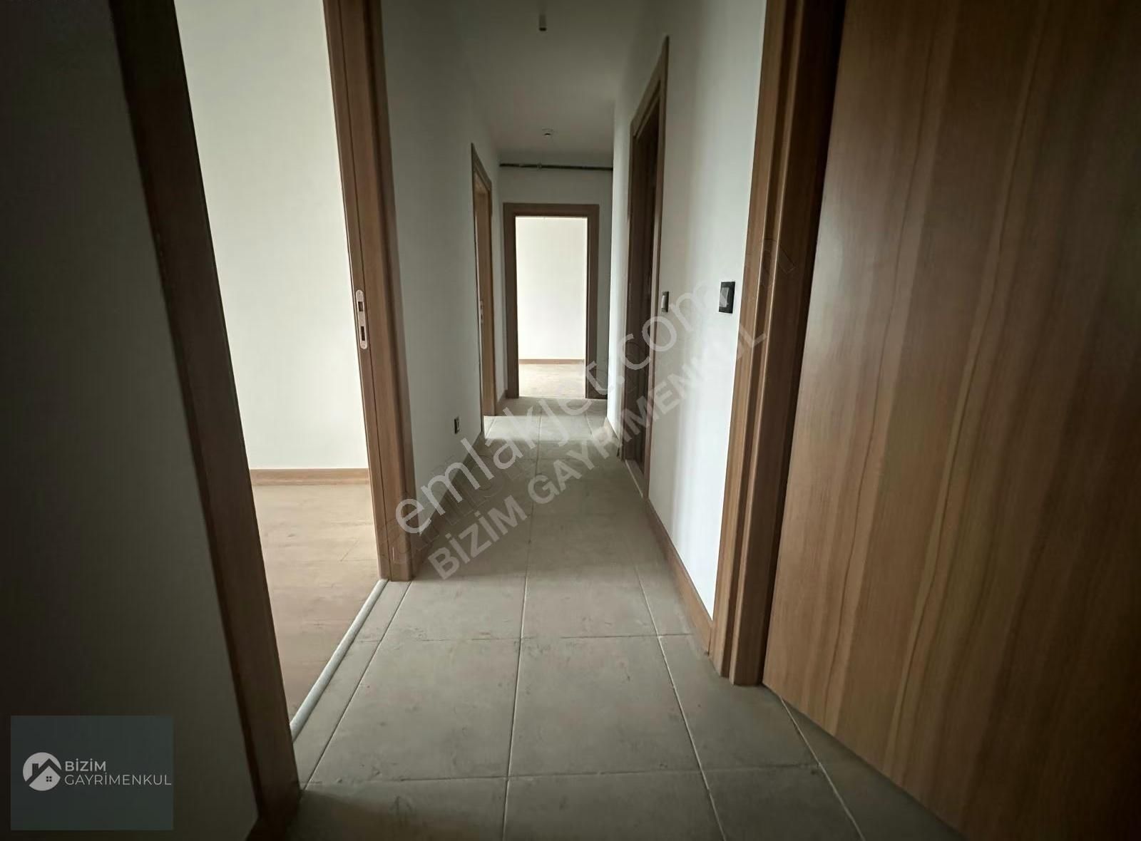 Millet Bahçesi Manzaralı 2+1 Zemin Kat 95 M2 Satılık Daire - Görsel 5