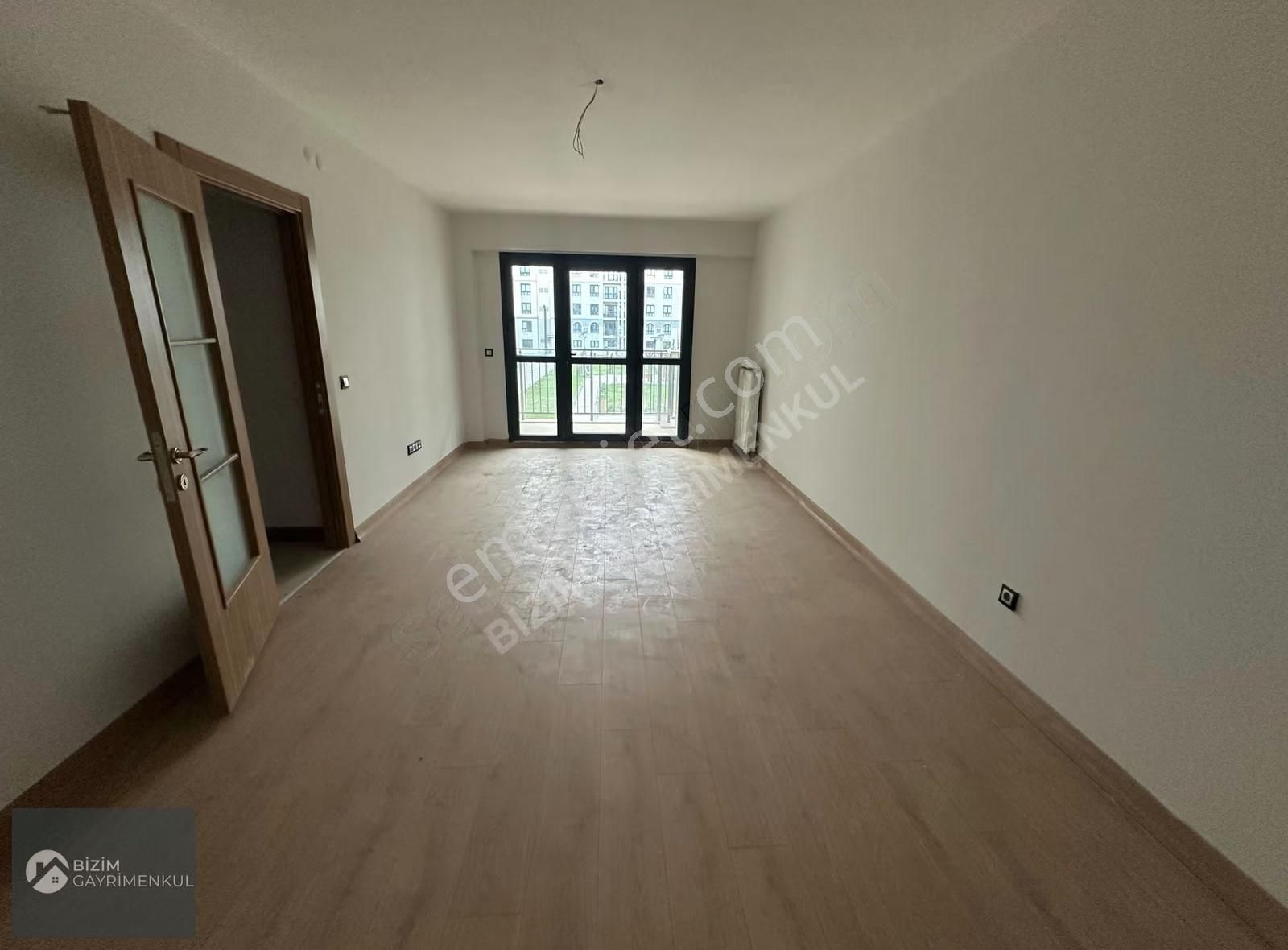 Millet Bahçesi Manzaralı 2+1 Zemin Kat 95 M2 Satılık Daire - Görsel 7