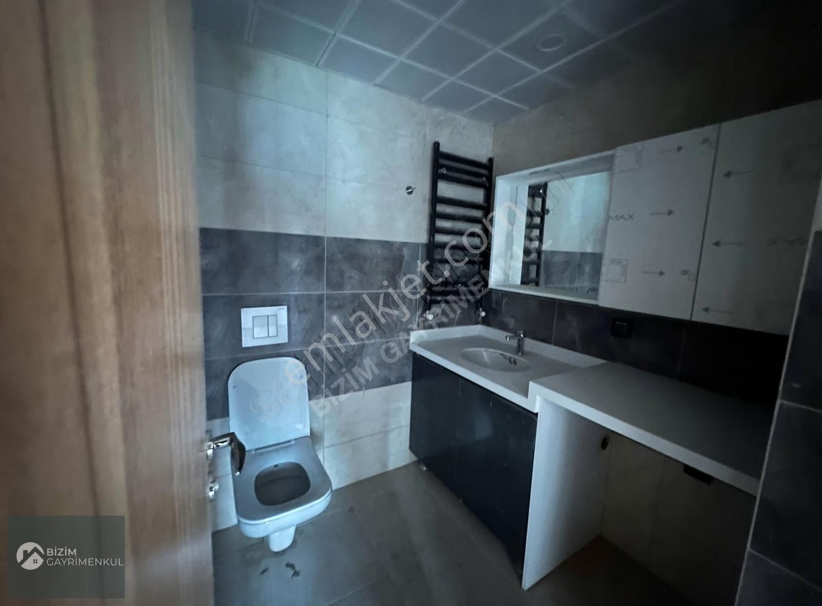 Millet Bahçesi Manzaralı 2+1 Zemin Kat 95 M2 Satılık Daire - Görsel 9