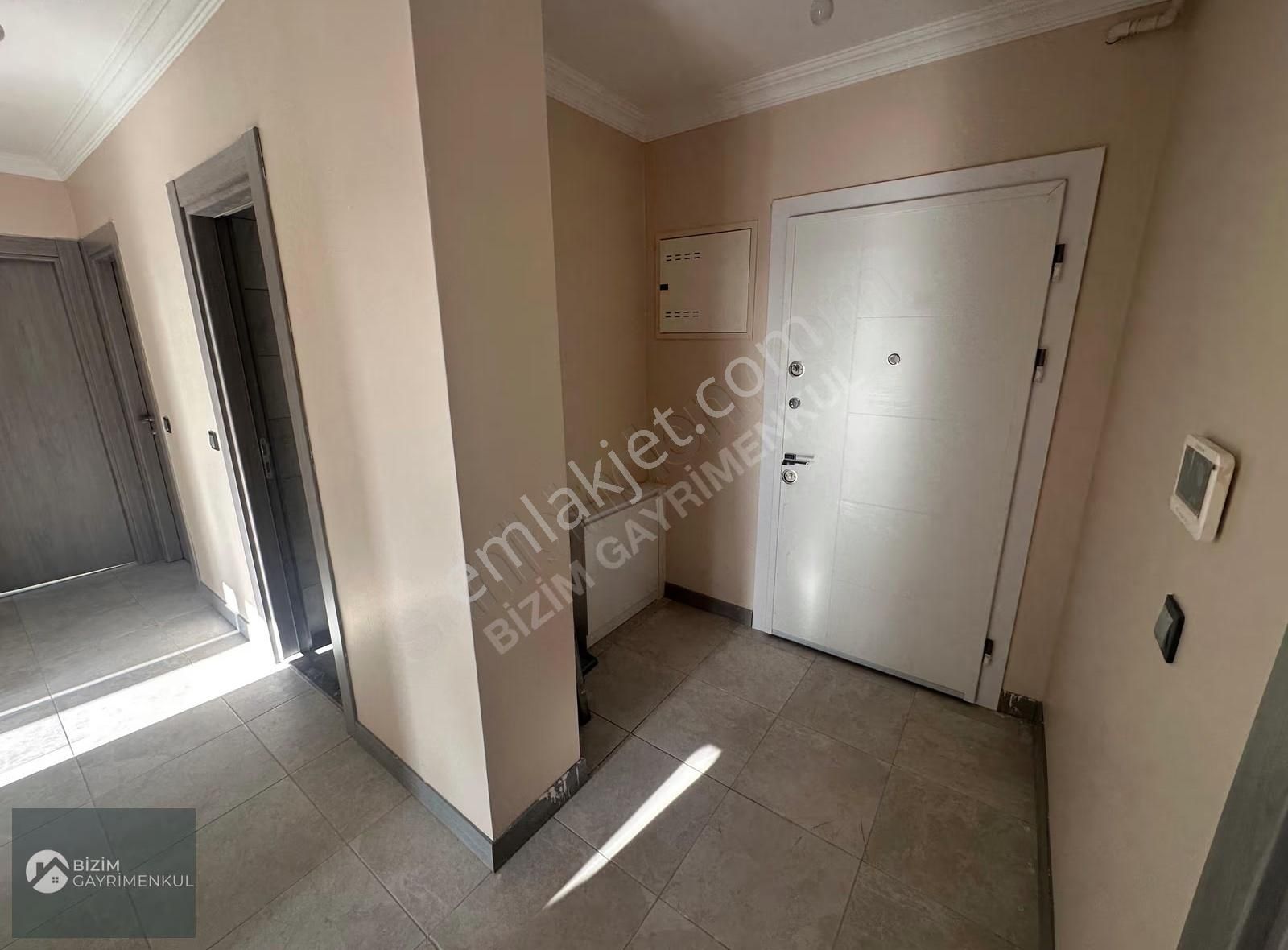 Bizim'den 1649/1 Parsel D Blok 82 M2 Güney Cephe Adapark Manzara - Görsel 33