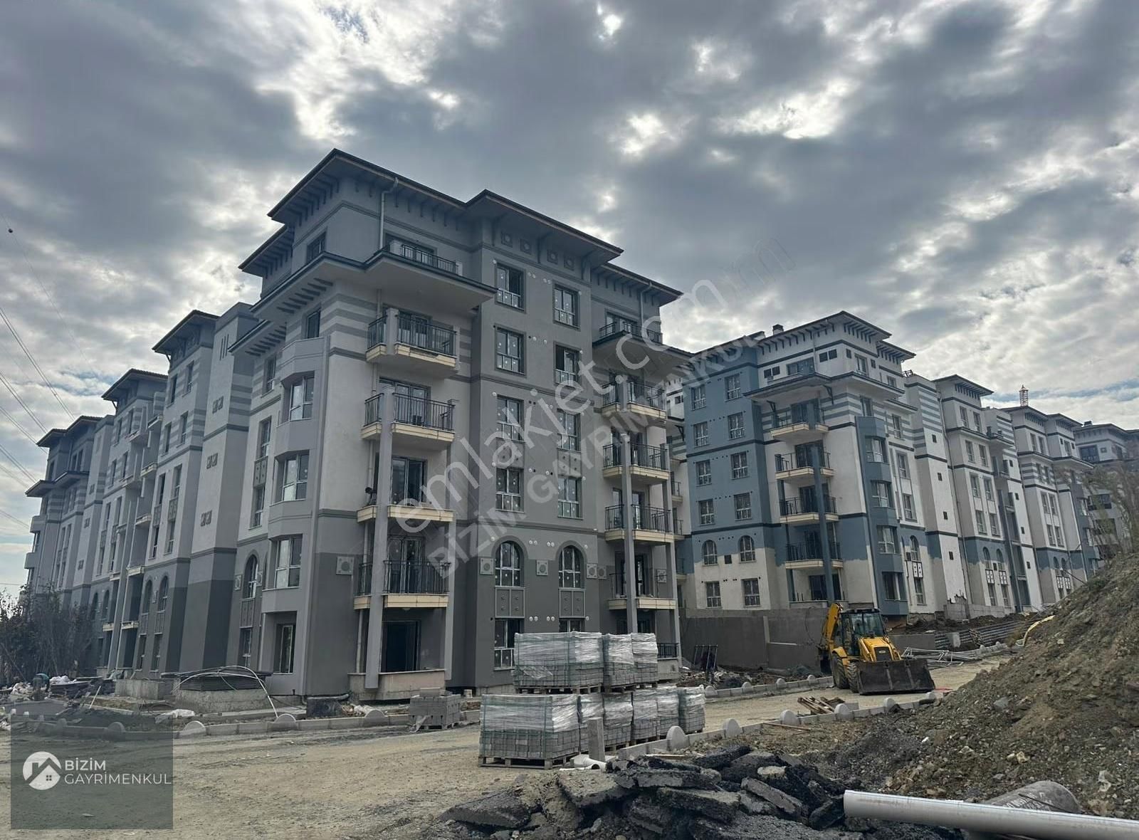 Bizim'den 1649/1 Parsel D Blok 82 M2 Güney Cephe Adapark Manzara - Görsel 26