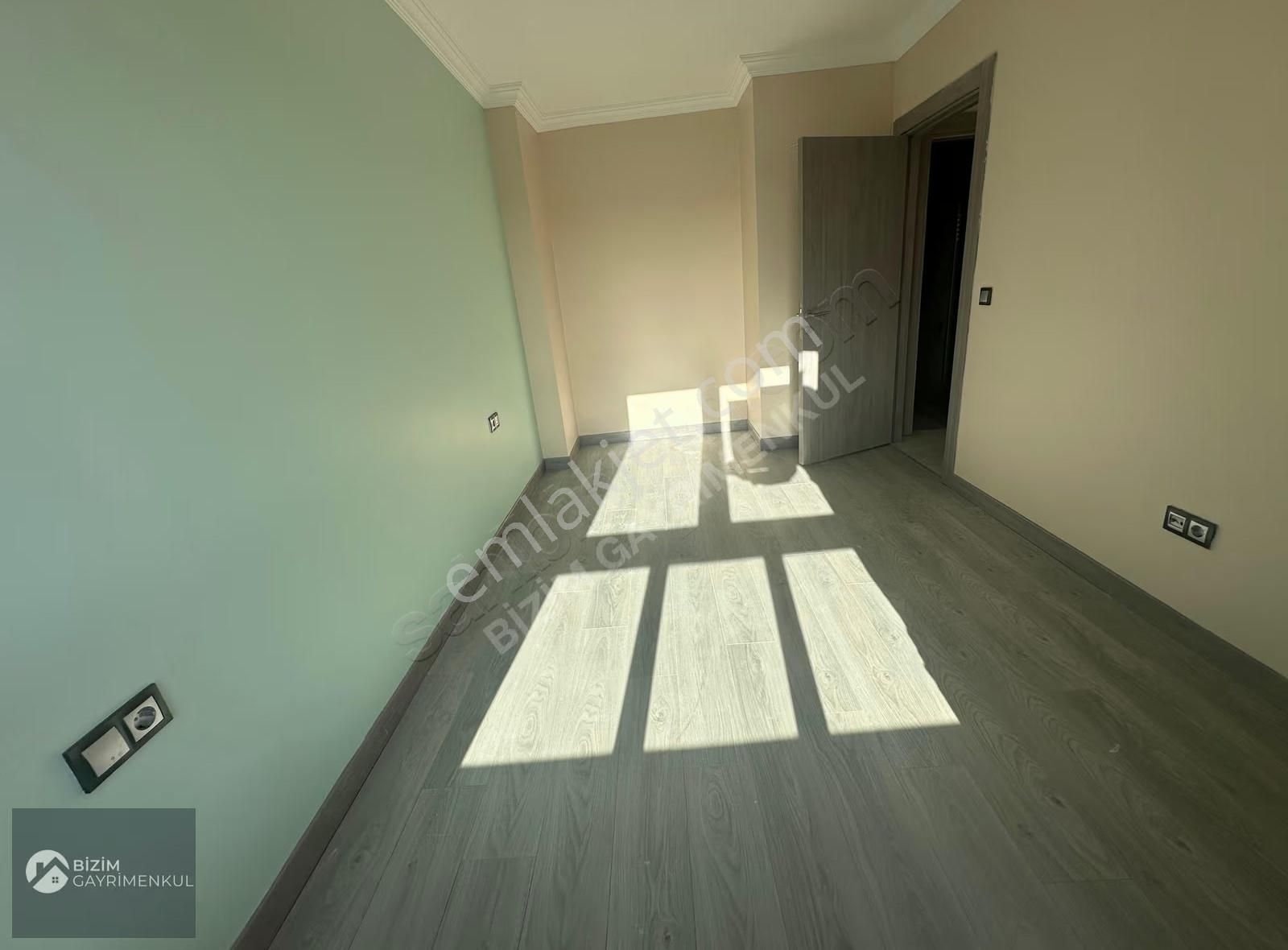 Bizim'den 1649/1 Parsel D Blok 82 M2 Güney Cephe Adapark Manzara - Görsel 31