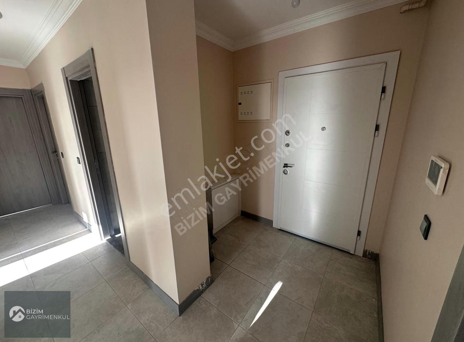 Bizim'den 1649/1 Parsel D Blok 82 M2 Güney Cephe Adapark Manzara - Görsel 7