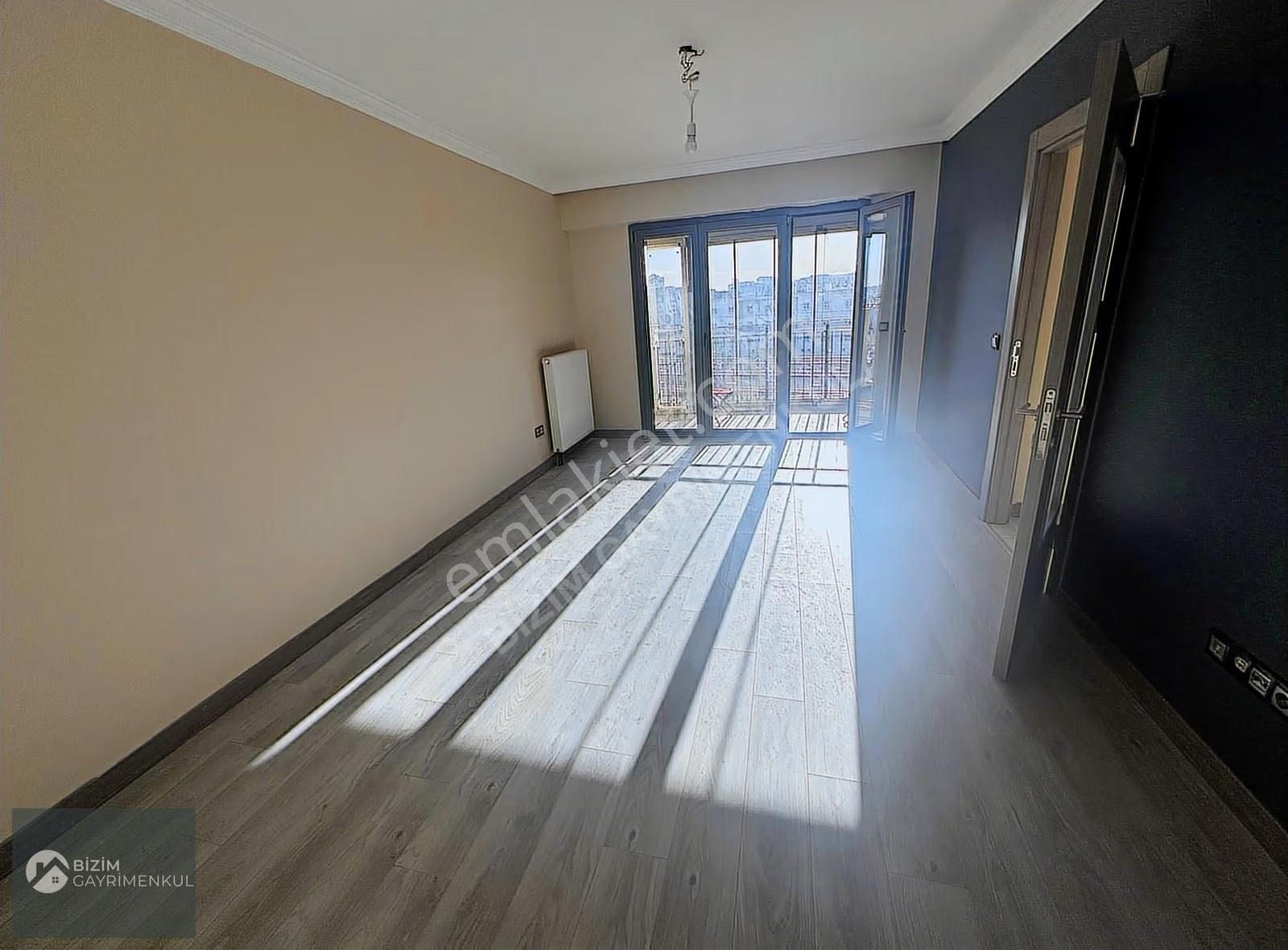 Bizim'den 1649/1 Parsel D Blok 82 M2 Güney Cephe Adapark Manzara - Görsel 10