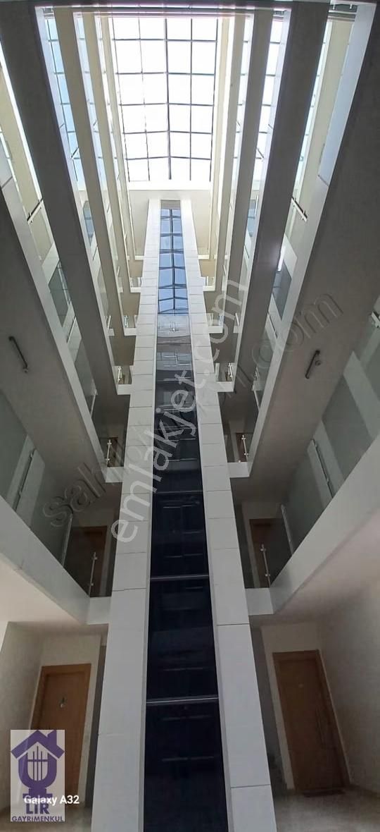 Lir Gayrimenkulden Emlaklarda Terrace Evlerde Satılık 3+1 Daire - Görsel 29