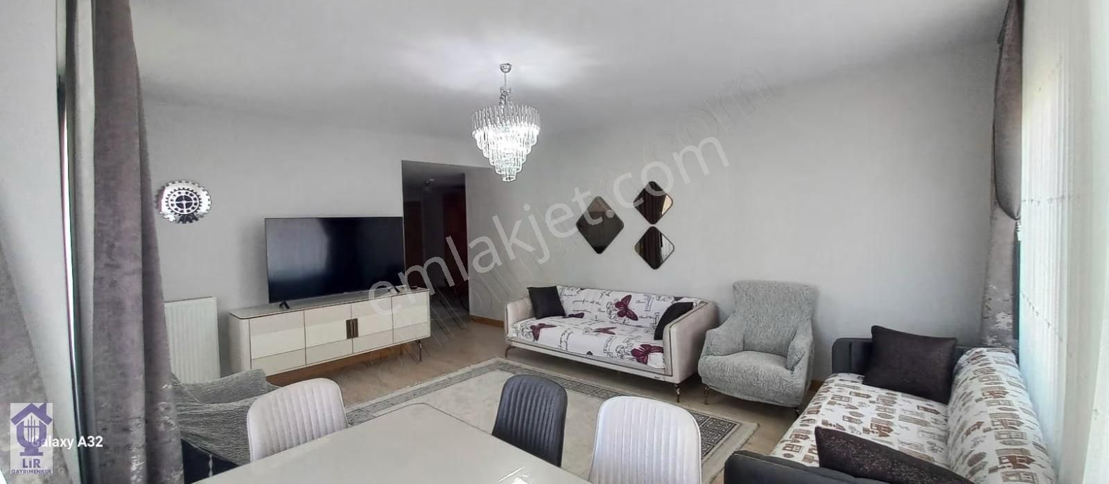 Lir Gayrimenkulden Emlaklarda Terrace Evlerde Satılık 3+1 Daire - Görsel 3