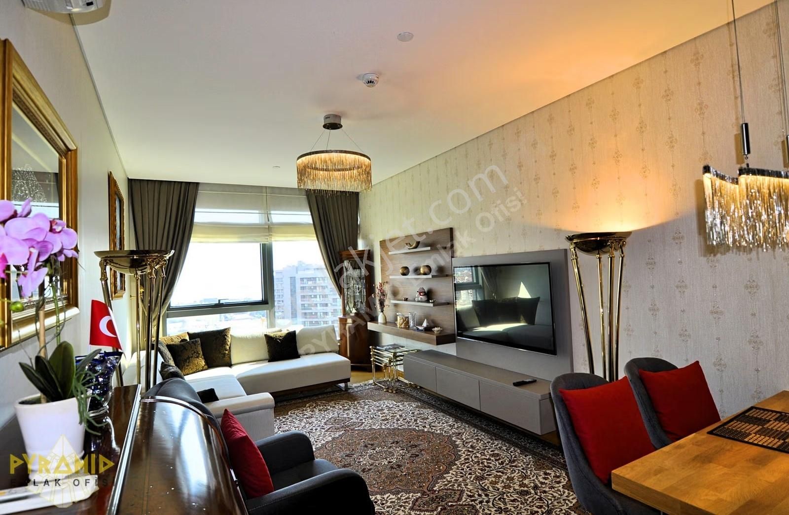 Pyramıd'den Yalı Ataköy Mobilyalı Lüx Deniz Manzaralı Eşsiz 1+1 - Görsel 17