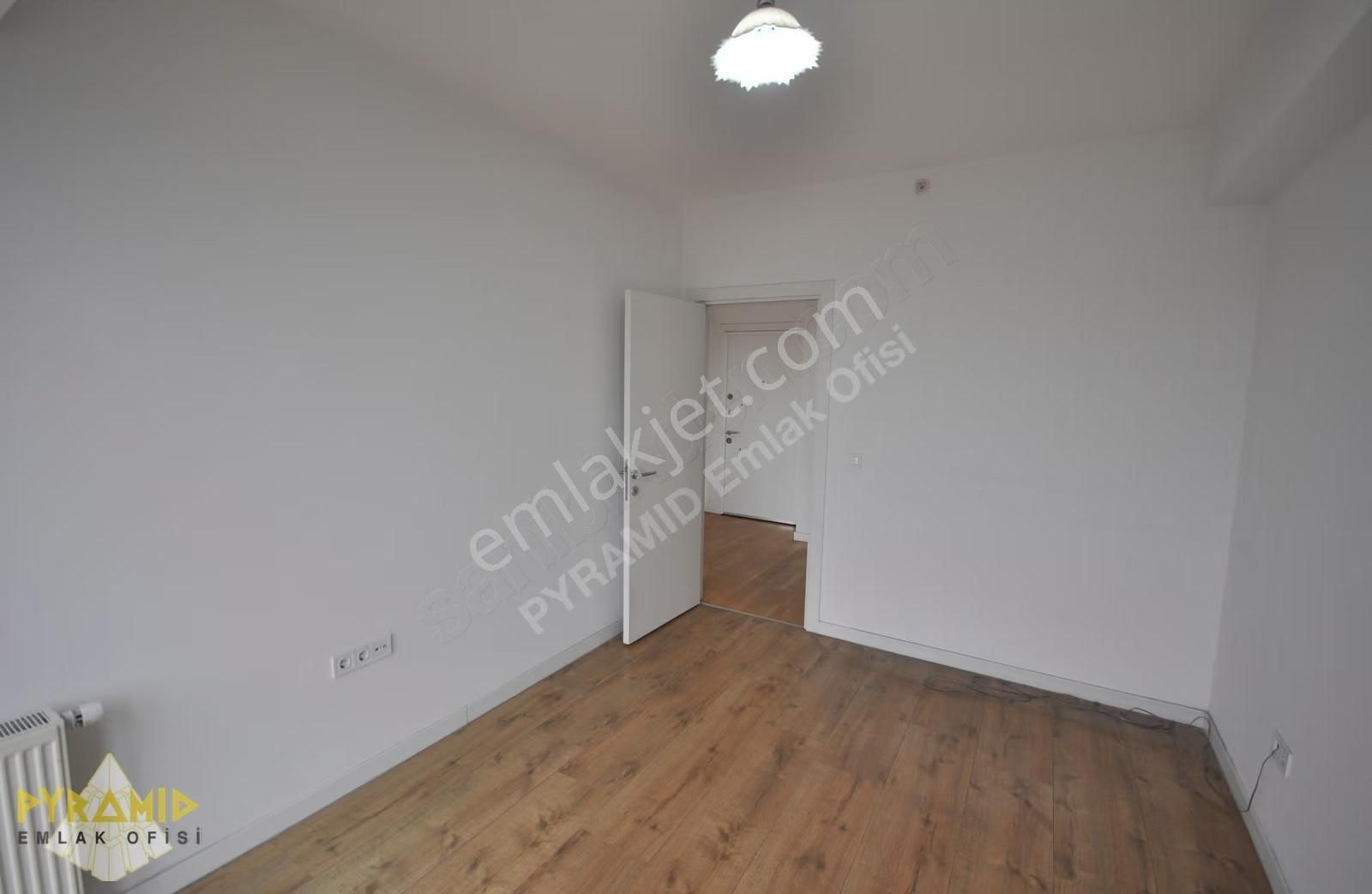 Pyramıd'den İstwest Projesi B-blok Boş Temiz (66m2) 1+1 Daire - Görsel 9