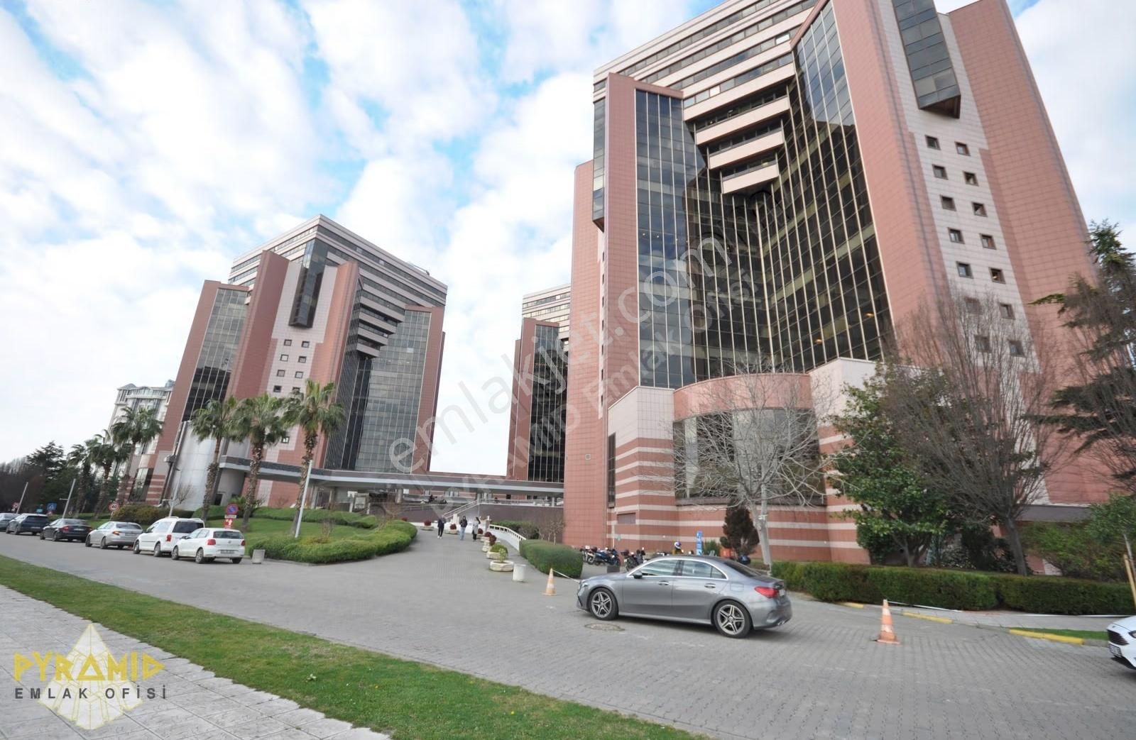 Dünya Ticaret Merkezi Egs Business Park (123m2) Boş Ofis