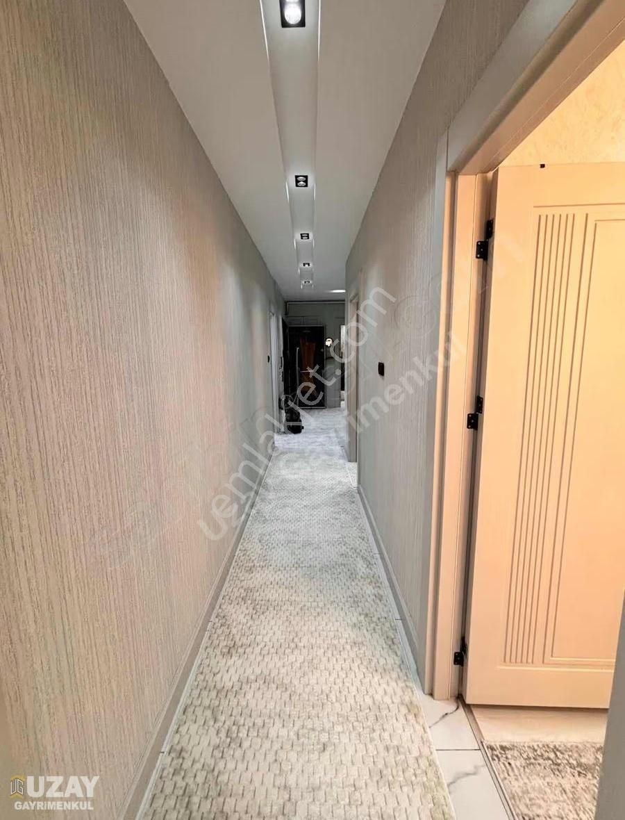 Stars Class Sitesi'nde Satılık 3.5+2 Ara Kat Daire - Görsel 7