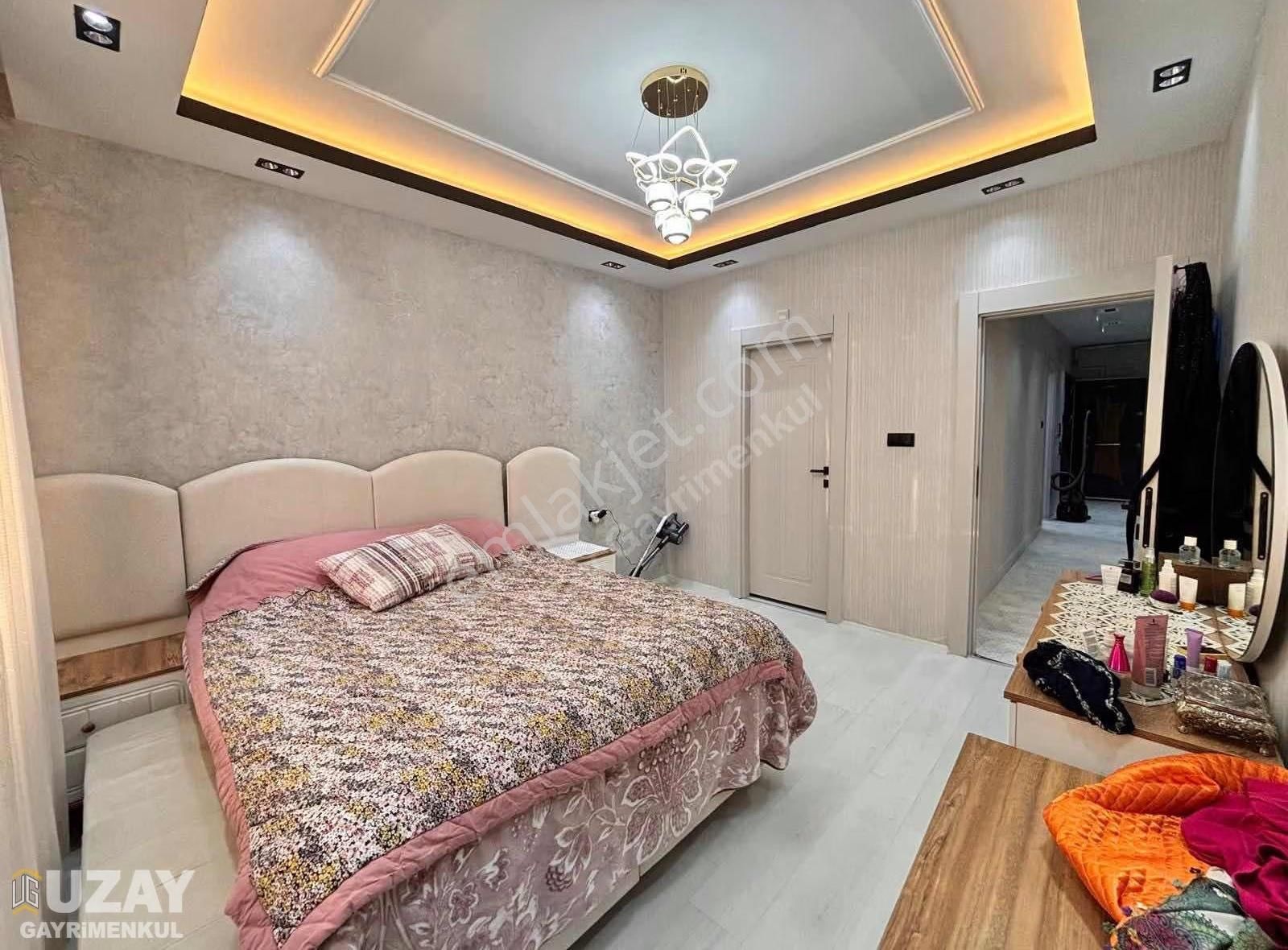 Stars Class Sitesi'nde Satılık 3.5+2 Ara Kat Daire - Görsel 27
