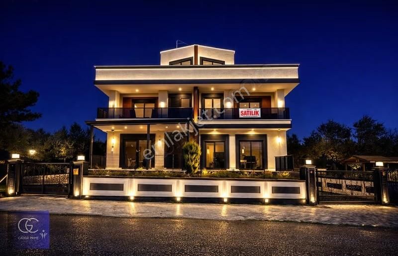 Cadde Primedan | Bahçe & Teraslı |lüks 4+1 | Takasa Uygun