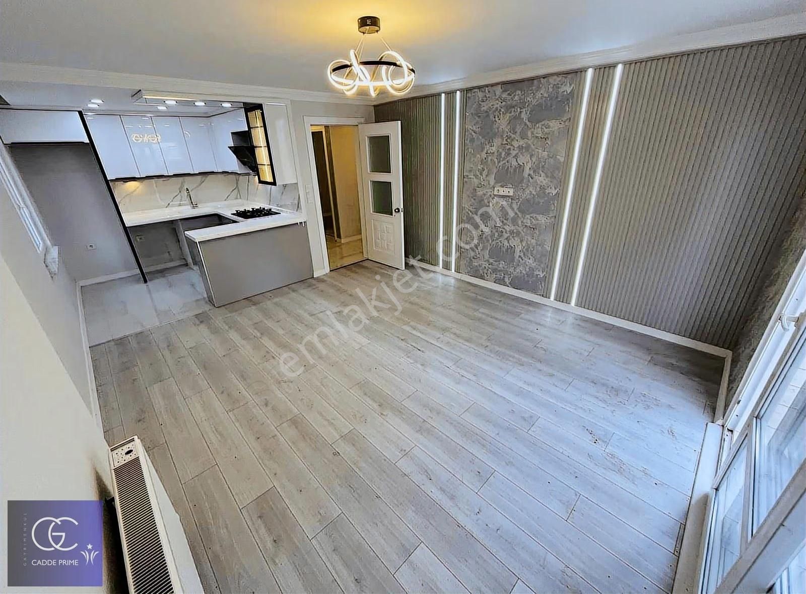 Cadde'den Şehirde Bahçeli Hayat Modern Tasarımlı 2+1 Daire - Görsel 18