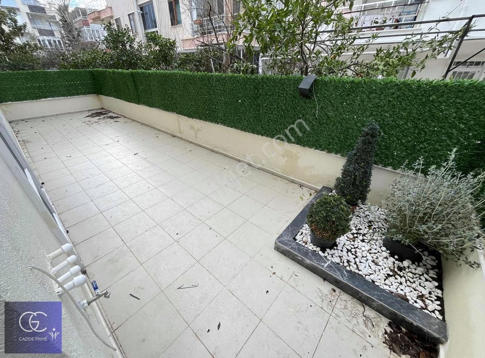 Cadde'den Şehirde Bahçeli Hayat Modern Tasarımlı 2+1 Daire - Görsel 11