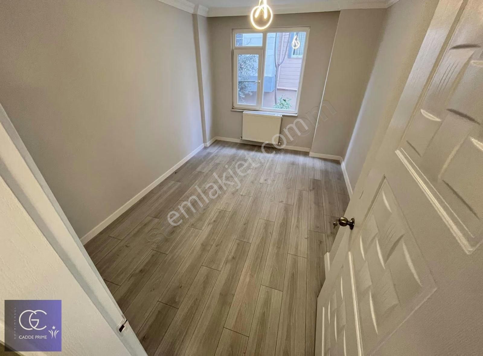 Cadde'den Şehirde Bahçeli Hayat Modern Tasarımlı 2+1 Daire - Görsel 32