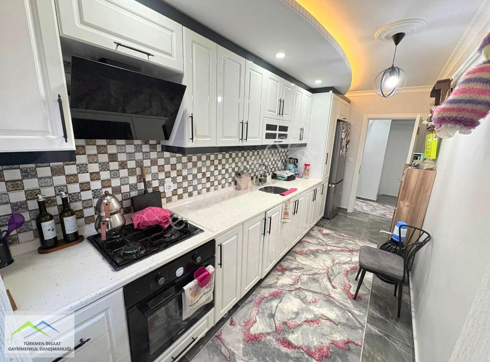 Türkmen Emlak'tan Satılık Çift Balkonlu Asansörlü 3+1 Daire - Görsel 3