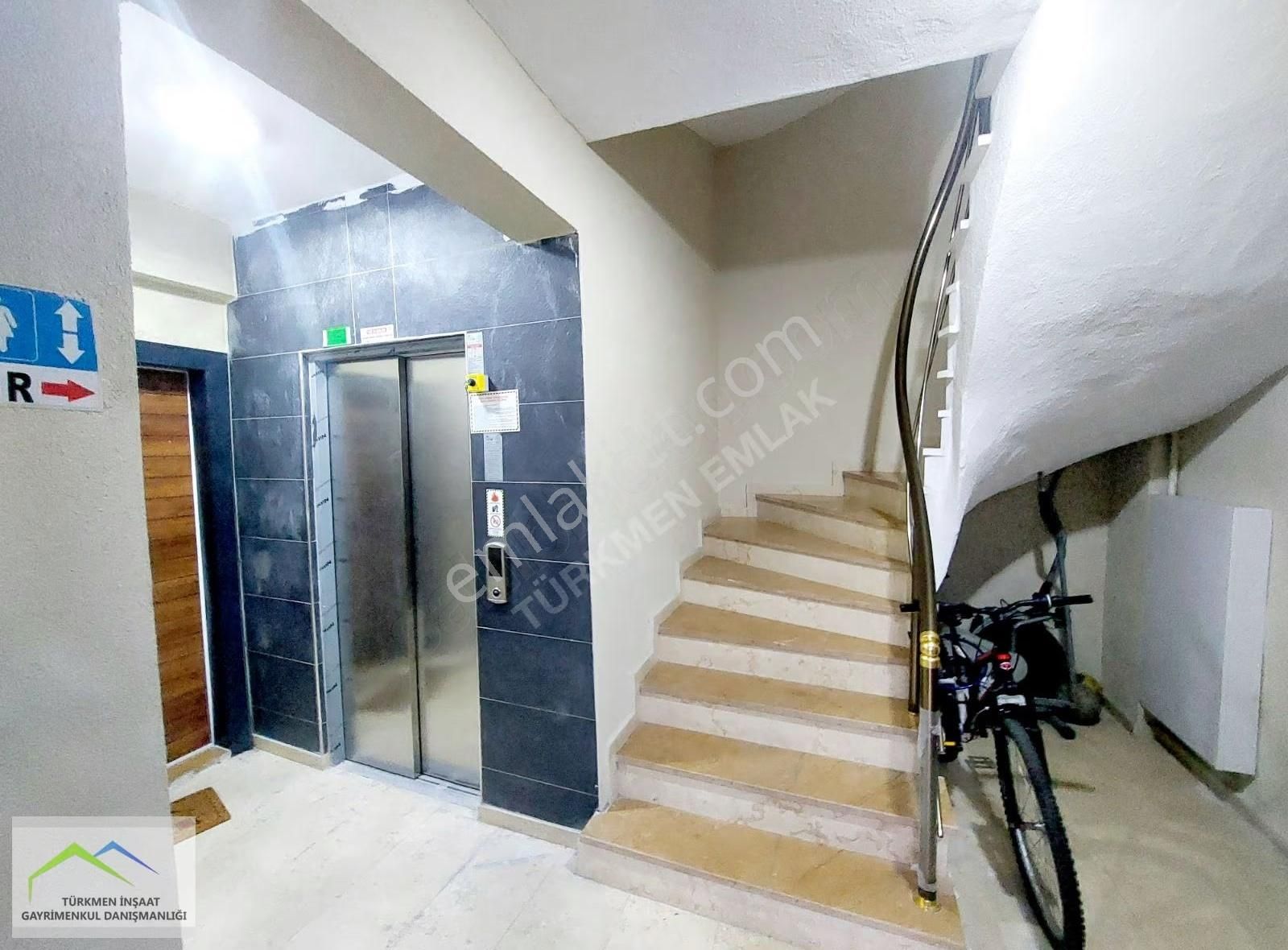 Türkmen Emlak'tan Satılık Gazi Mah.2+1 Sıfır Asansörlü 1 Kat - Görsel 3