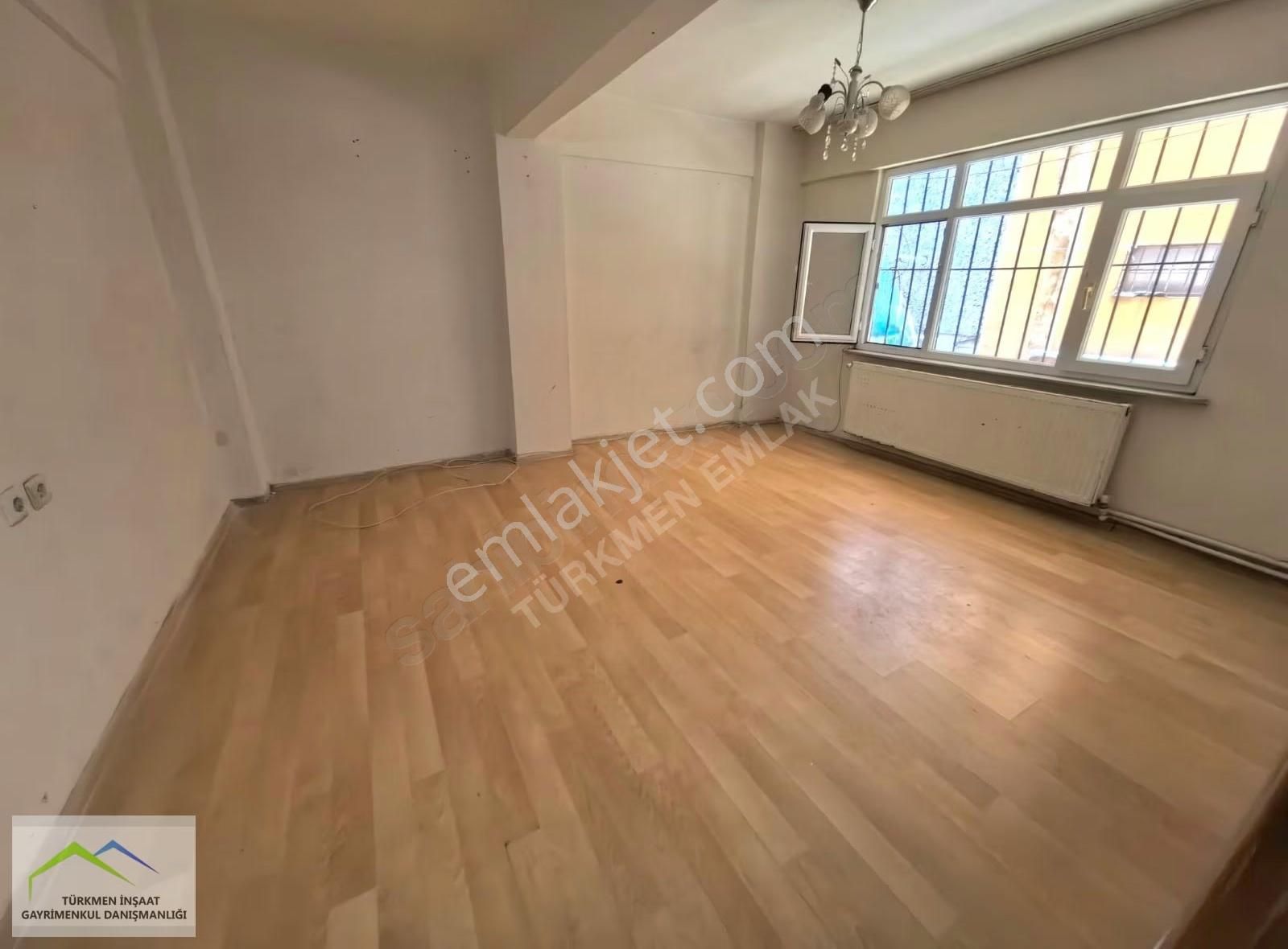 Türkmen Emlak'tan Satılık Yunus Emre Mah. 1+1 Bahçe Katı - Görsel 5