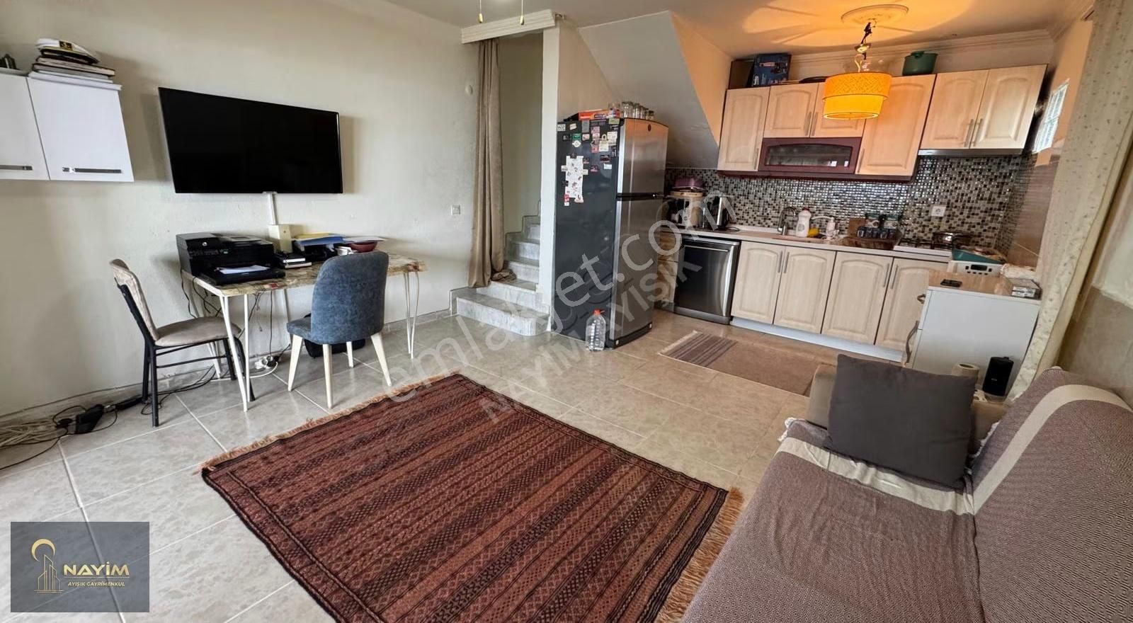 Yalıkavakta 3+1 Deniz Manzaralı 1+1 Müştemilatlı Triplex Villa - Görsel 17