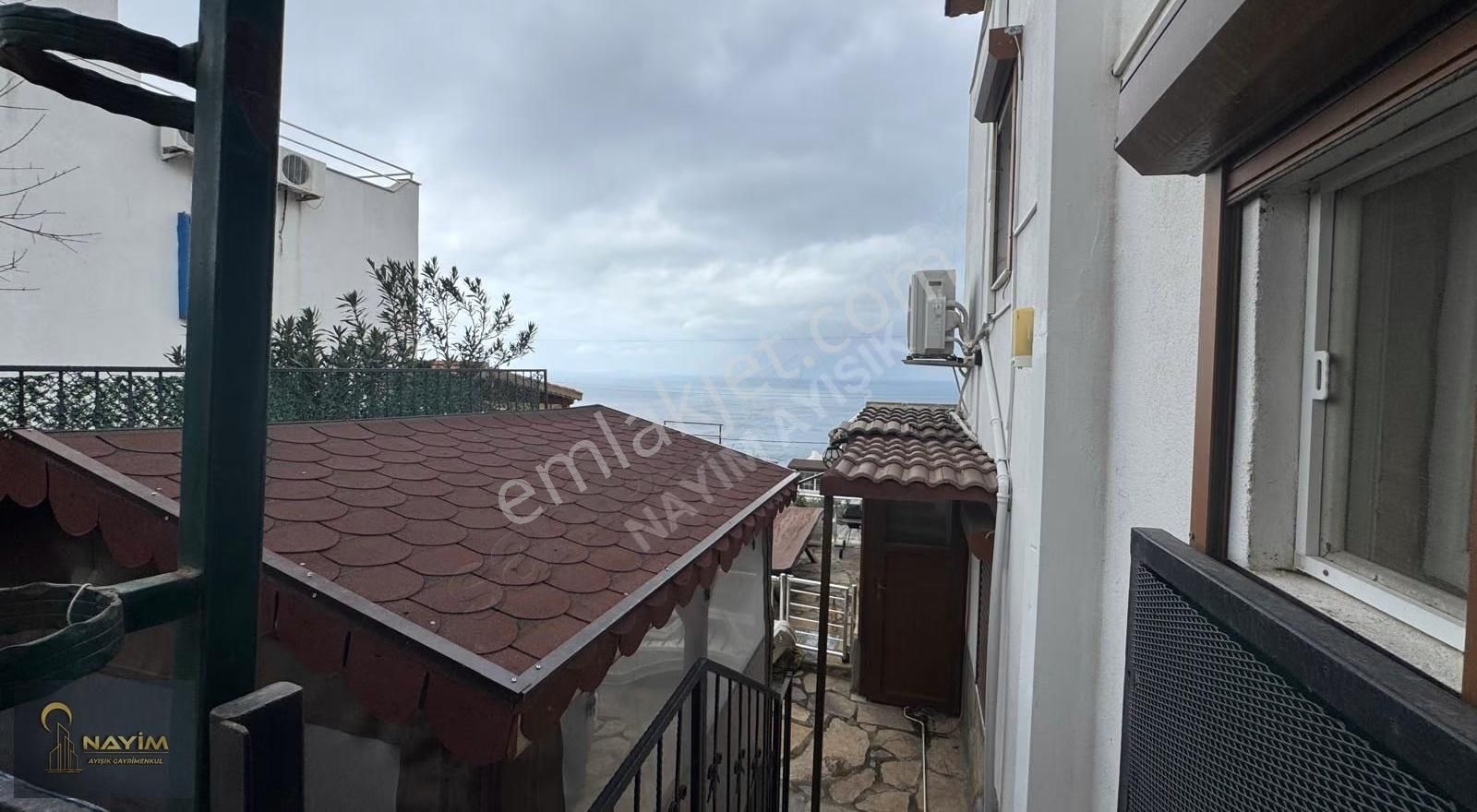 Yalıkavakta 3+1 Deniz Manzaralı 1+1 Müştemilatlı Triplex Villa - Görsel 11