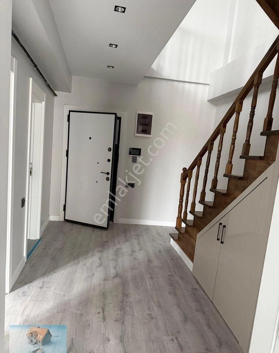 Tiamo’dan Sıfır Dubleks 3+1 Kombili Otoparklı - Görsel 15