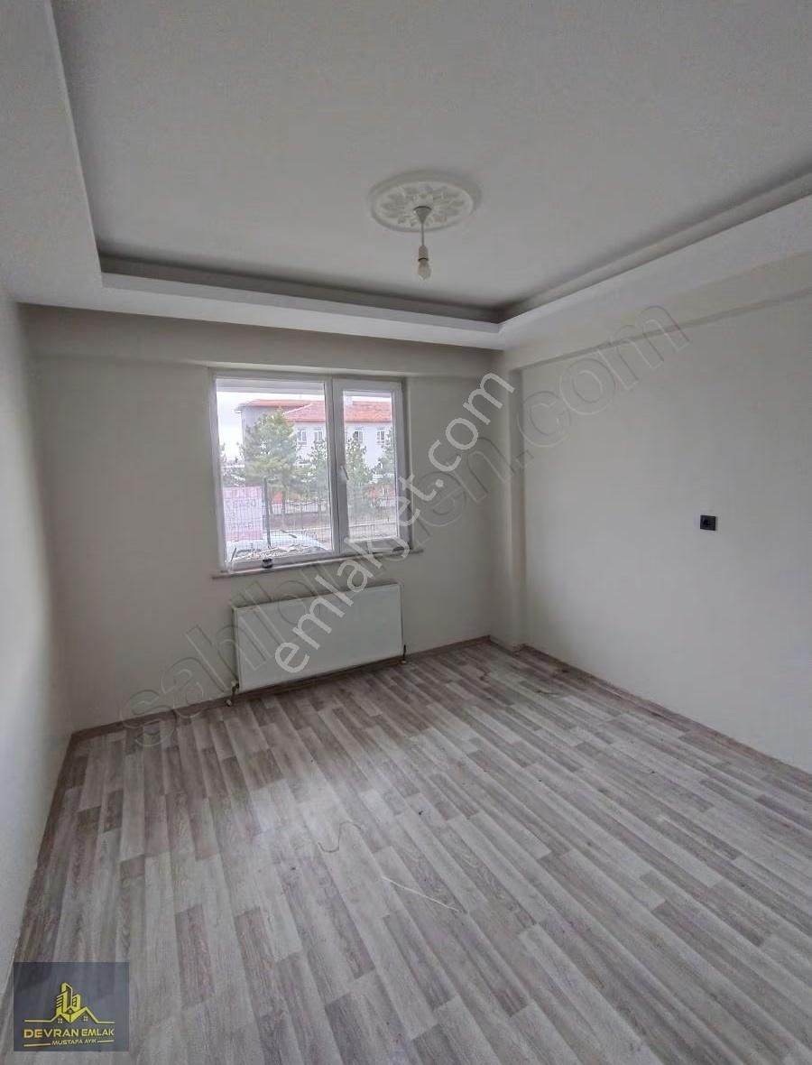 Karaaslan'da Mükemmel Konumda Satılık 3+1 - Görsel 18