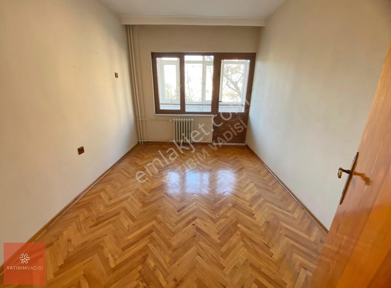 Kükürtlü'nün En İyi Lokasyonunda Metro 1 Dk Kiralık 3+1 Daire - Görsel 13