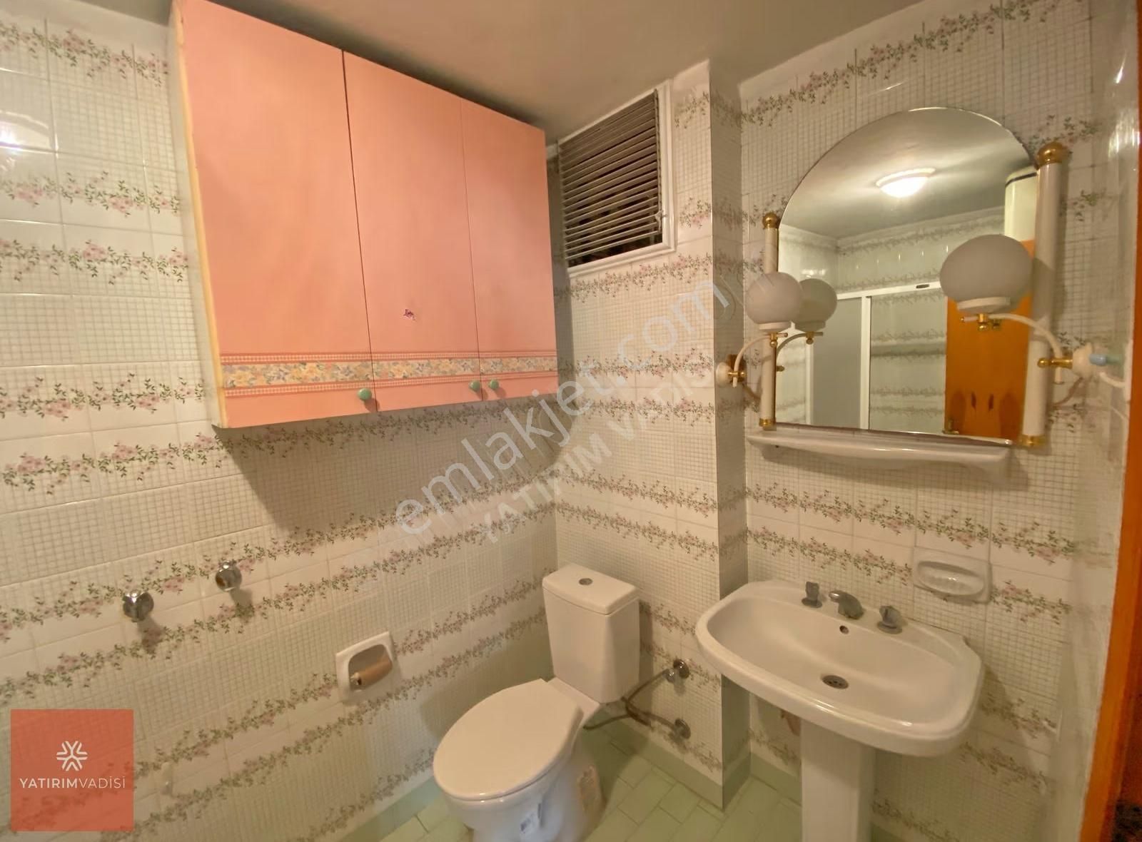Kükürtlü'nün En İyi Lokasyonunda Metro 1 Dk Kiralık 3+1 Daire - Görsel 8