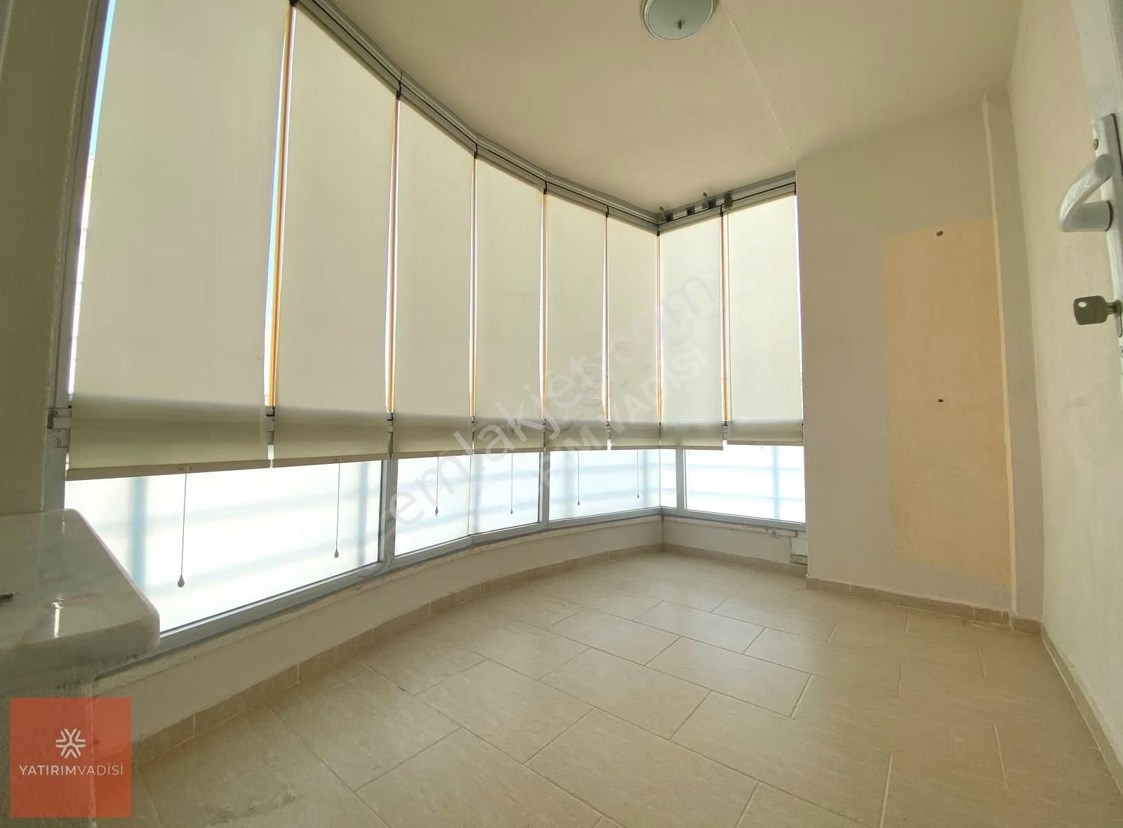 Ataevler Gazi Caddesi Üzeri Az Katlı Geniş 3+1 Kiralık Daire - Görsel 30