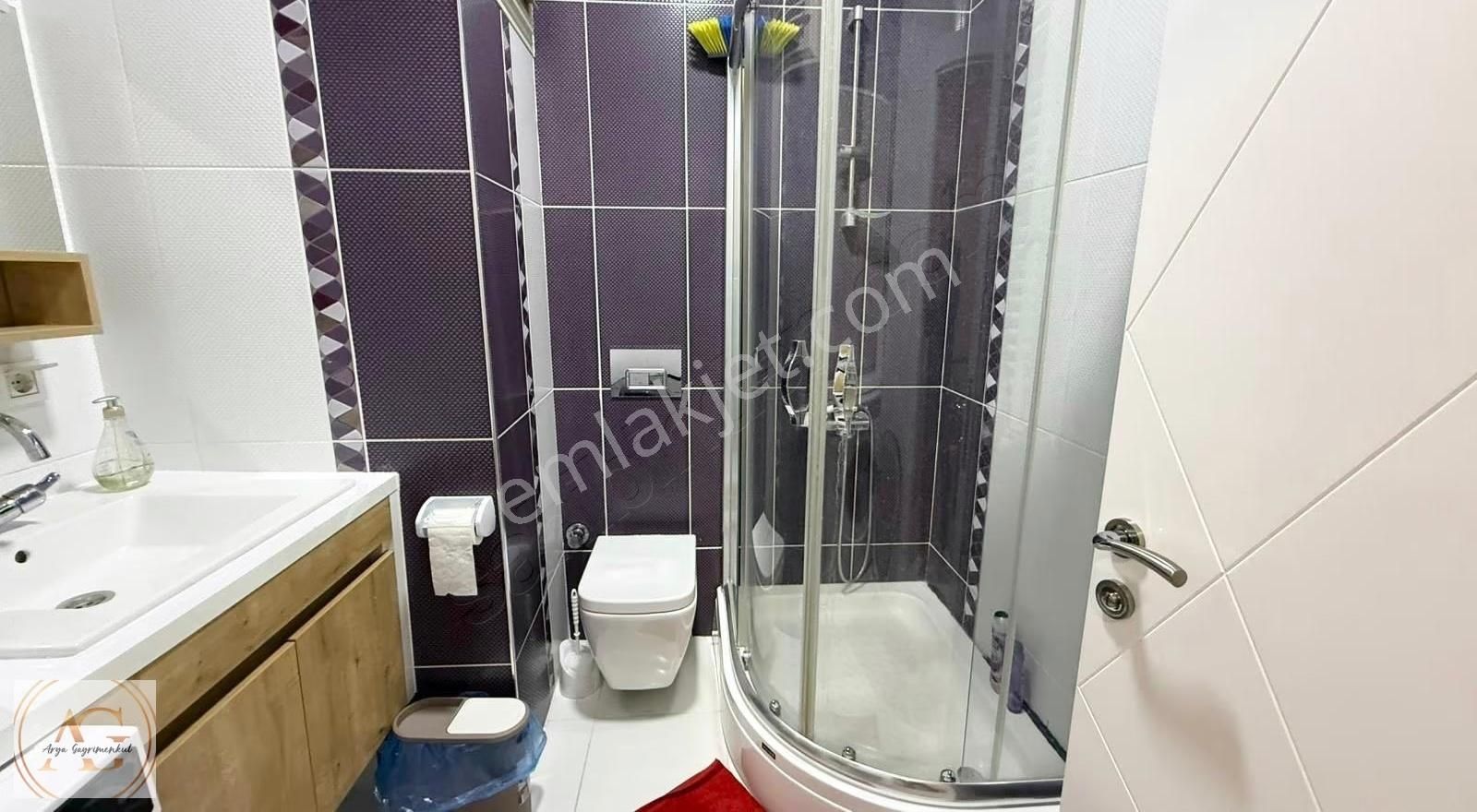 Arya'dan Kadıköy'de Cadde Üzerinde Konsept 3+1 Dubleks Daire - Görsel 33