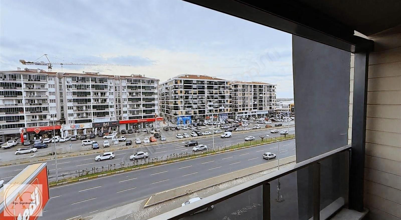 Arya'dan Kadıköy'de Cadde Üzerinde Konsept 3+1 Dubleks Daire - Görsel 10