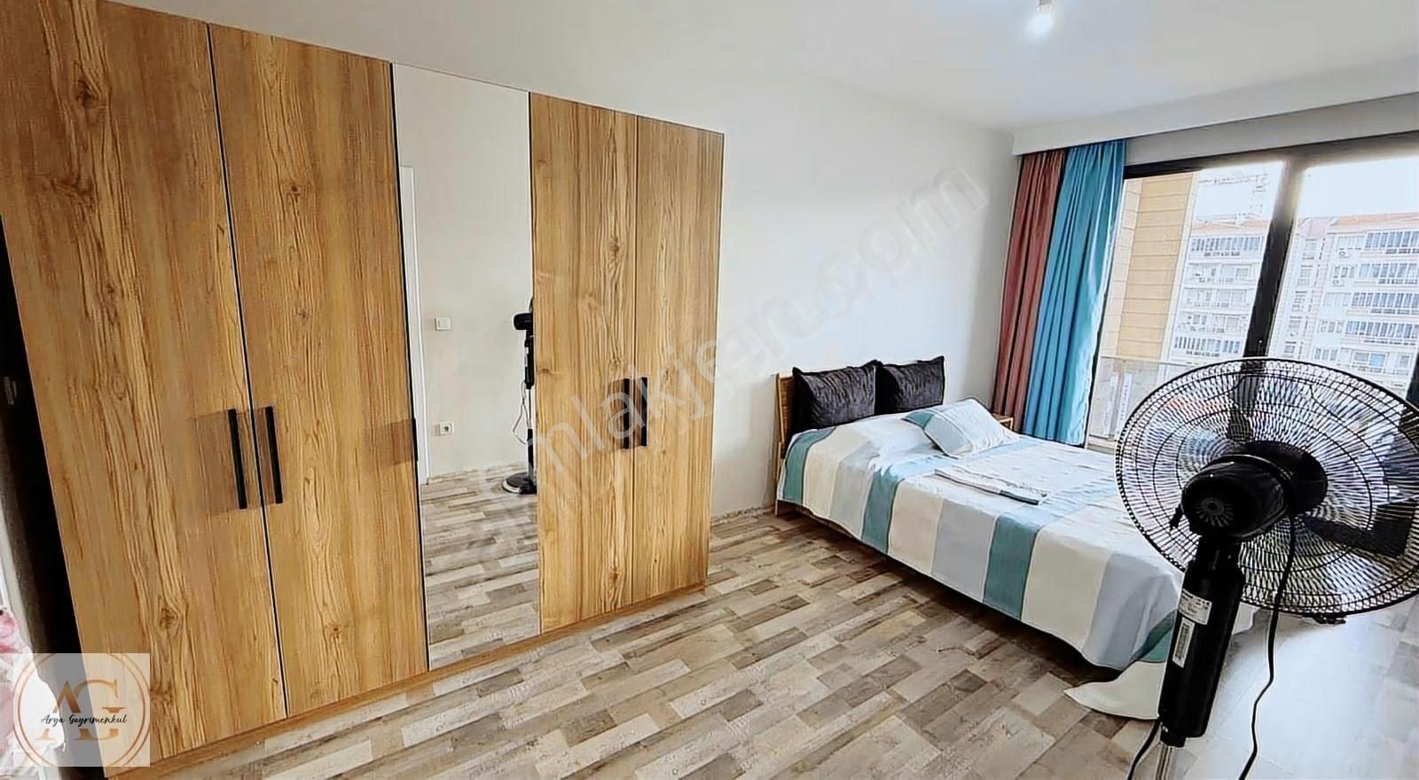 Arya'dan Kadıköy'de Cadde Üzerinde Konsept 3+1 Dubleks Daire - Görsel 35