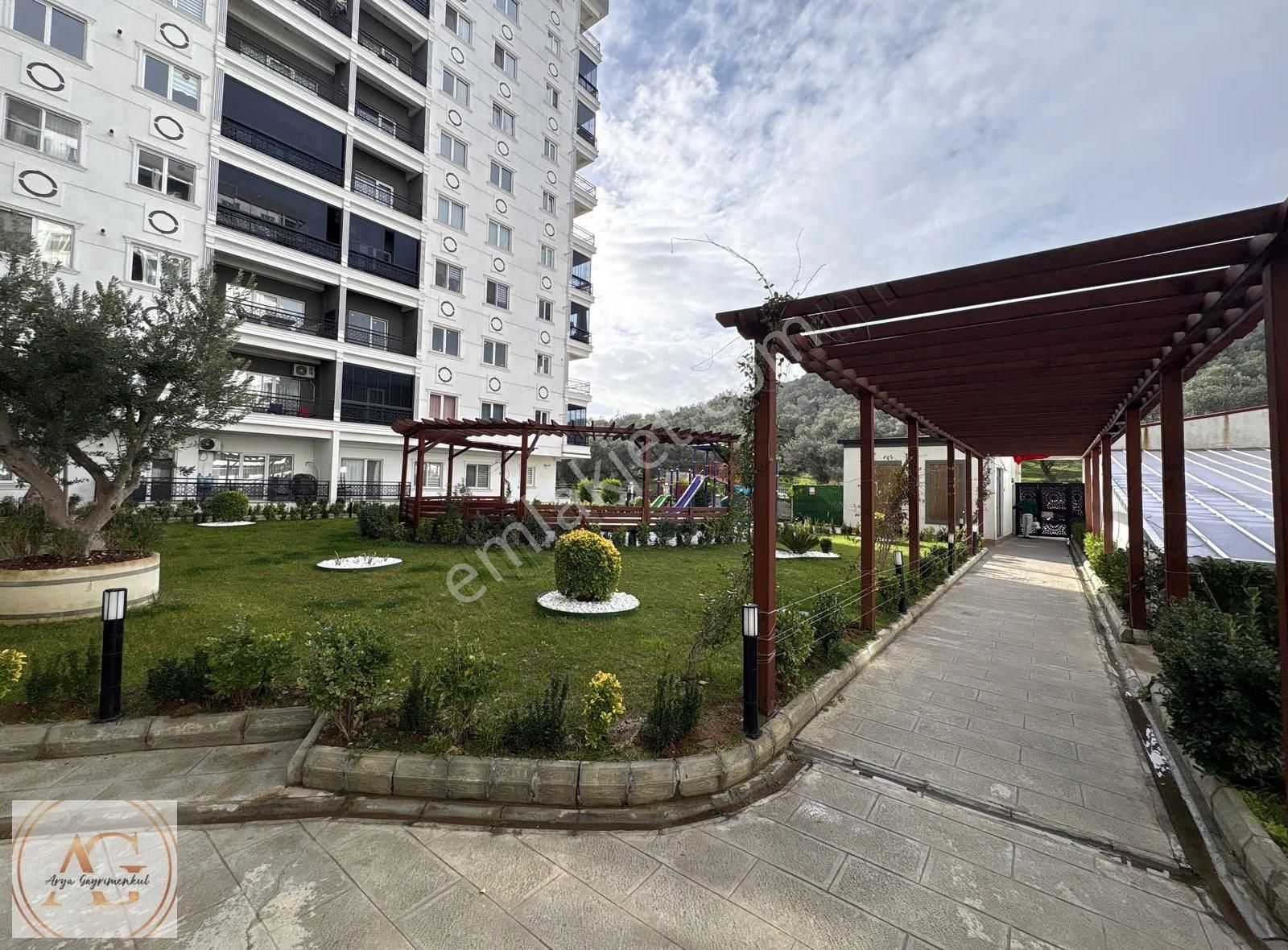 Arya'dan Muhteşem Manzaralı 3+1 Havuzlu Konsept Daire - Görsel 25