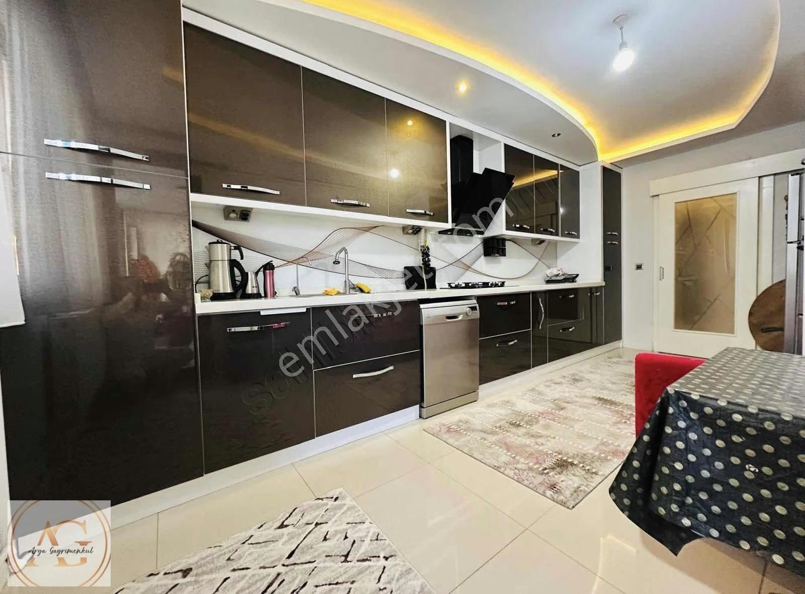 Arya'dan Kadıköy'de 3+1 Ön Cephe Doğalgazlı Geniş Daire - Görsel 21