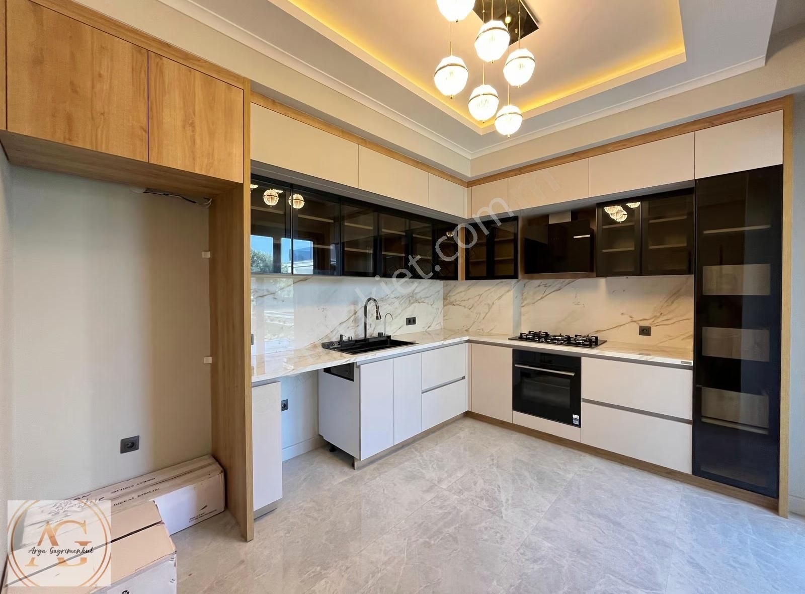 Arya'dan Denize Yakın Müstakil Havuzlu Lüks 4+1 Satılık Villa - Görsel 32