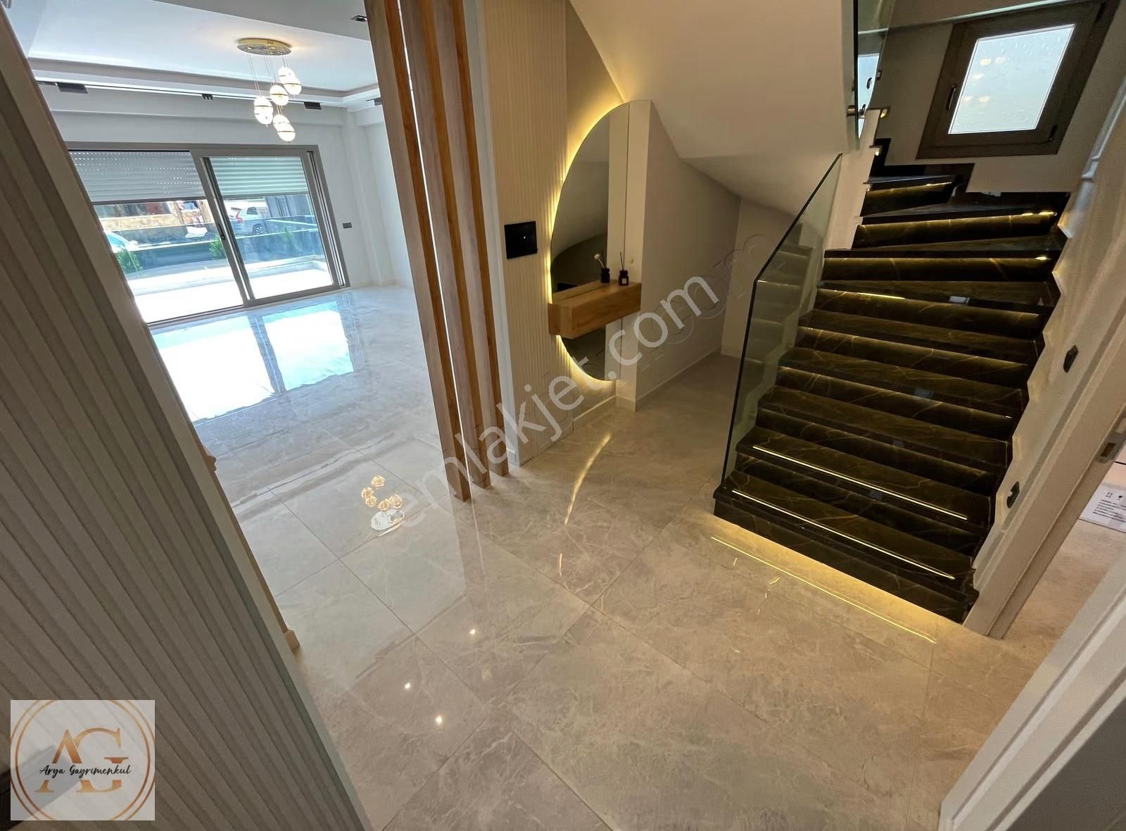 Arya'dan Denize Yakın Müstakil Havuzlu Lüks 4+1 Satılık Villa - Görsel 23