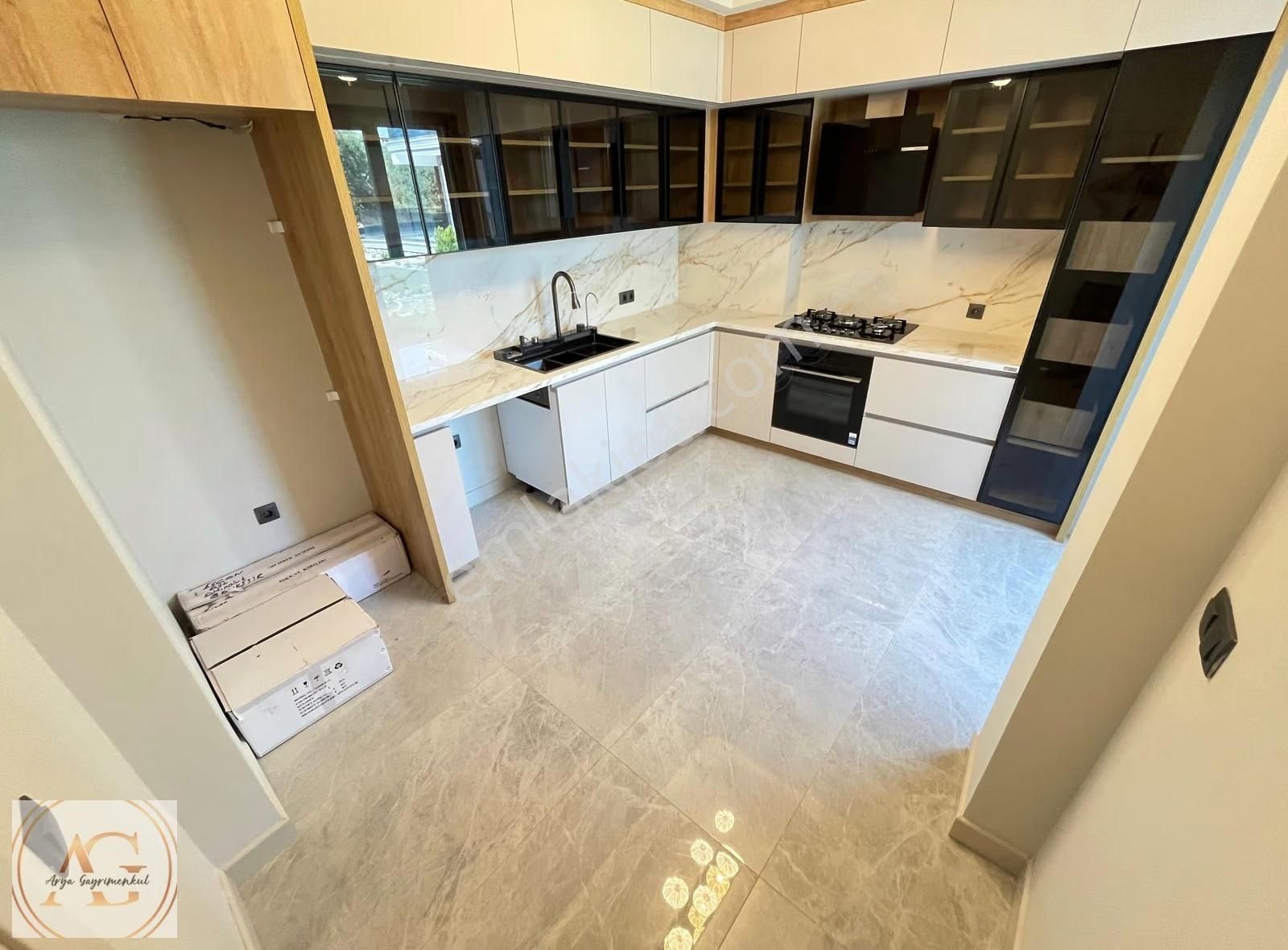 Arya'dan Denize Yakın Müstakil Havuzlu Lüks 4+1 Satılık Villa - Görsel 26