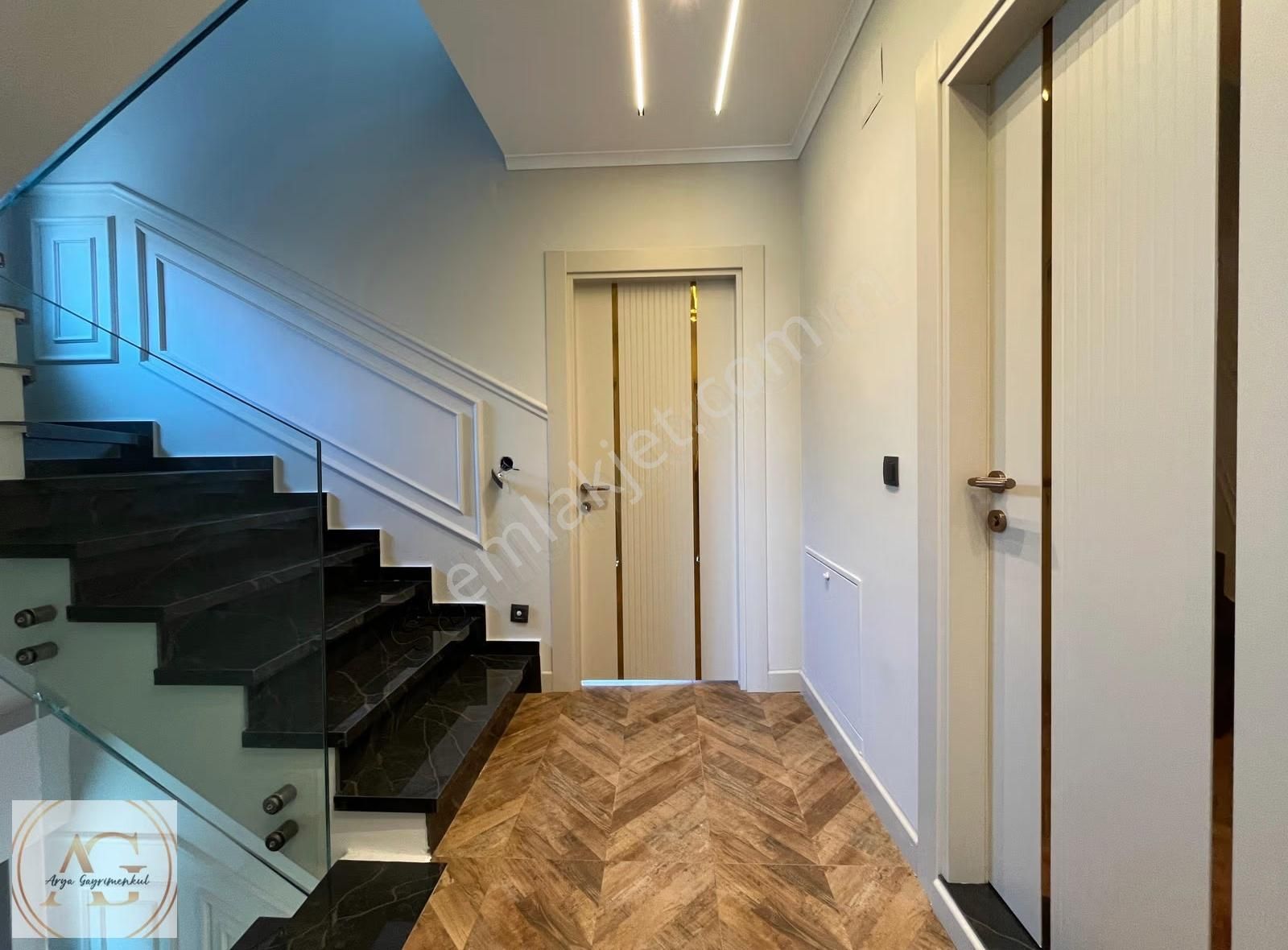 Arya'dan Denize Yakın Müstakil Havuzlu Lüks 4+1 Satılık Villa - Görsel 33