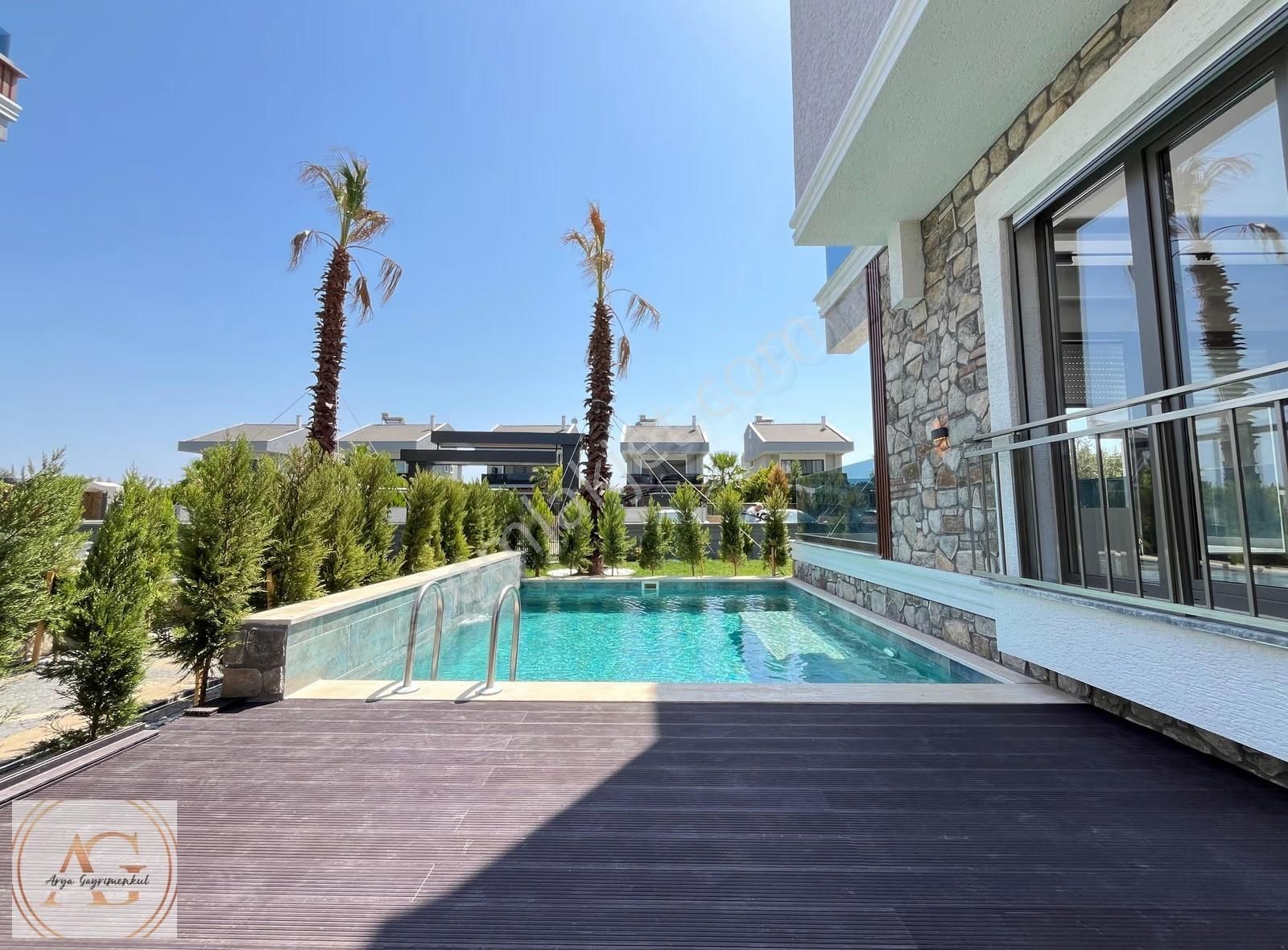 Arya'dan Denize Yakın Müstakil Havuzlu Lüks 4+1 Satılık Villa - Görsel 25