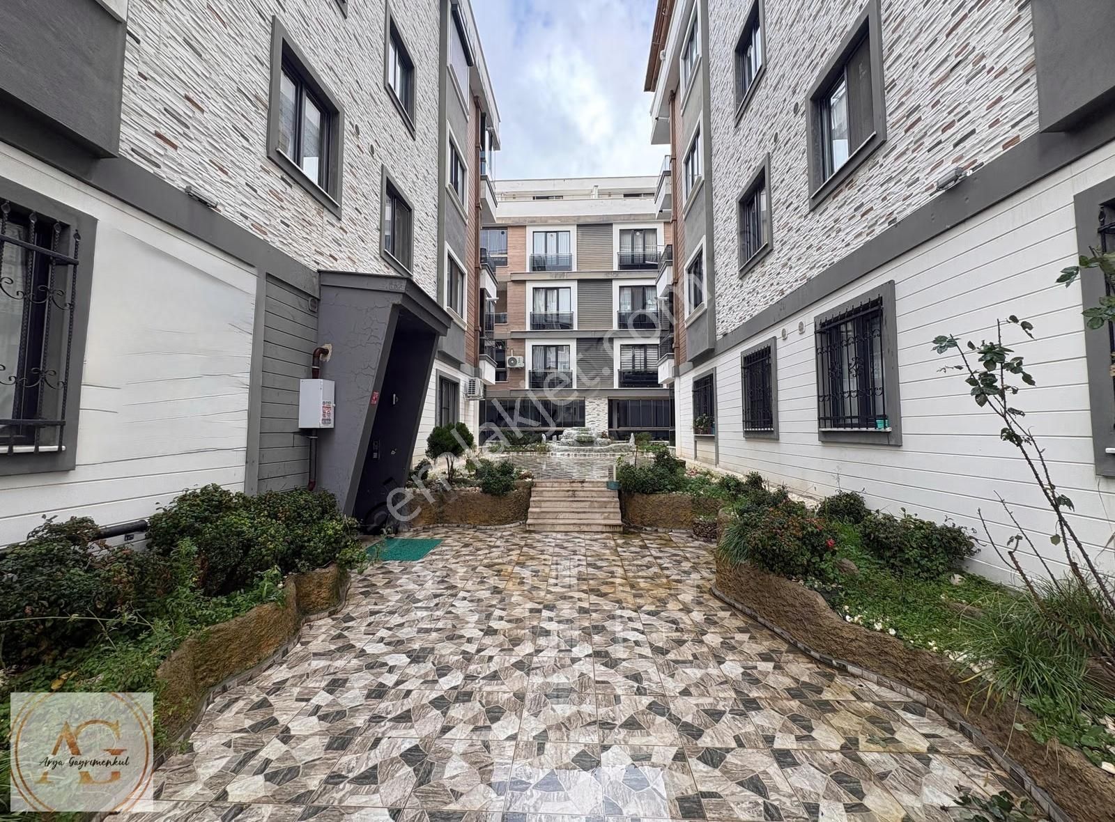 Doktorlar Sitesi Yakını, Kapalı Otoparklı 1+1 Satılık Daire - Görsel 14