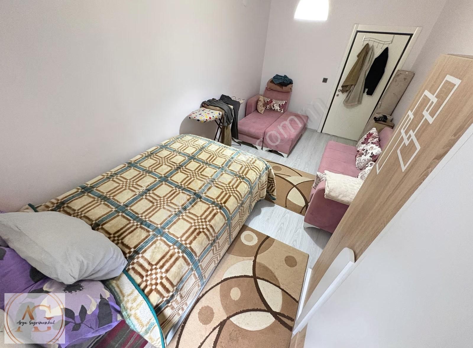 Doktorlar Sitesi Yakını, Kapalı Otoparklı 1+1 Satılık Daire - Görsel 2