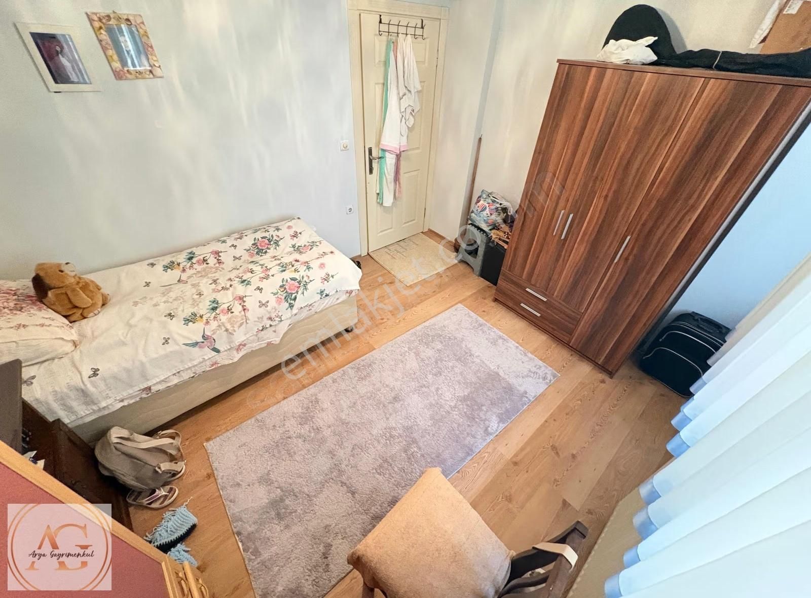 Akçay'da Arakat Ön Cephe Asansörlü Doğalgazlı 3+1 Daire - Görsel 22