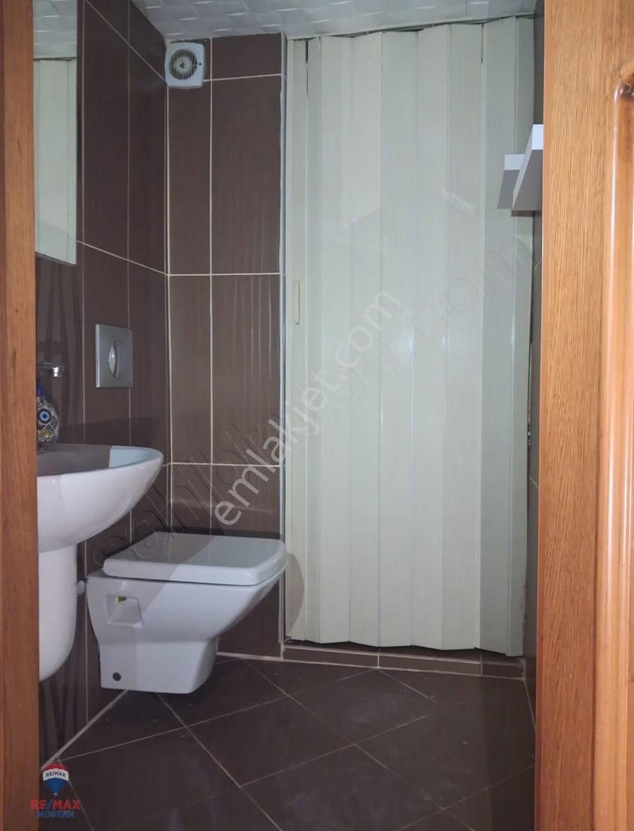 Mükemmel Konumda Bakımlı 3+1 - Görsel 14